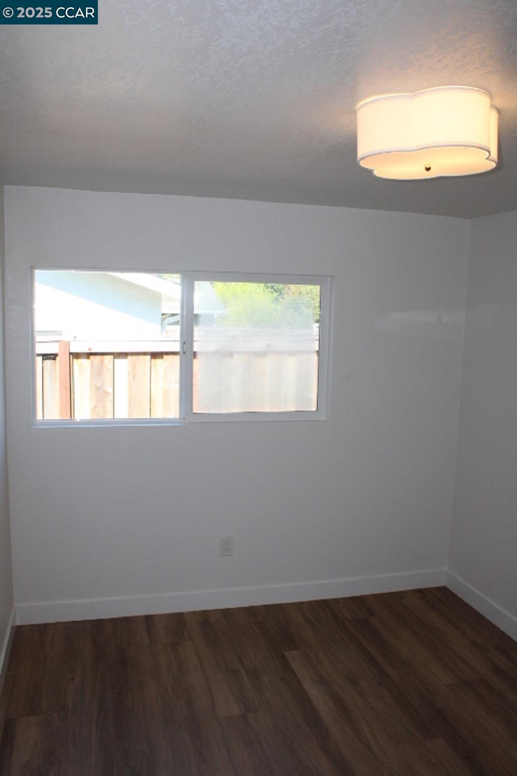 Detail Gallery Image 11 of 30 For 2443 Stokes Ave, Pinole,  CA 94564 - 3 Beds | 2 Baths