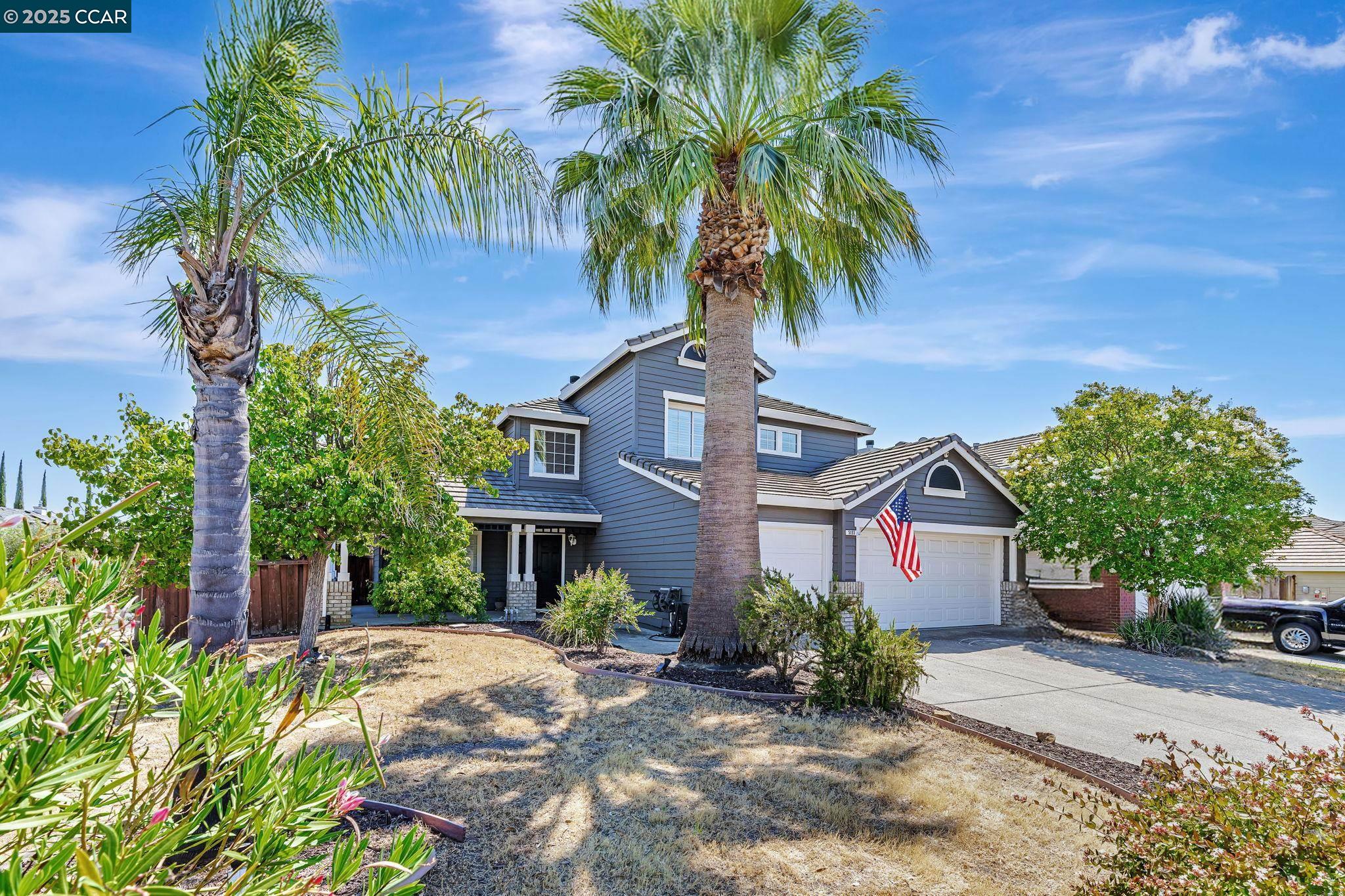Detail Gallery Image 2 of 40 For 5103 Pioneer Way, Antioch,  CA 94531 - 3 Beds | 2/1 Baths