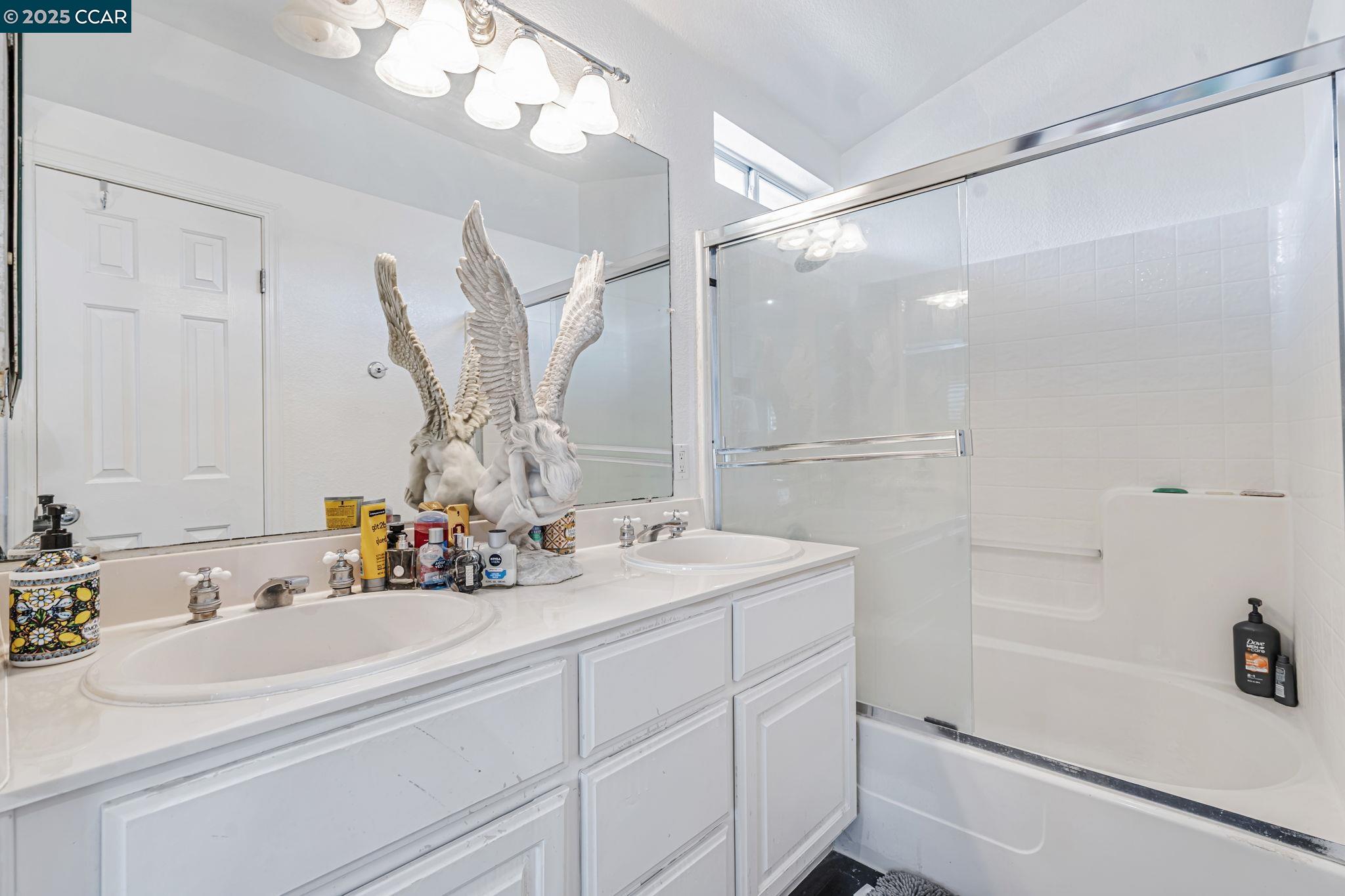 Detail Gallery Image 34 of 40 For 5103 Pioneer Way, Antioch,  CA 94531 - 3 Beds | 2/1 Baths