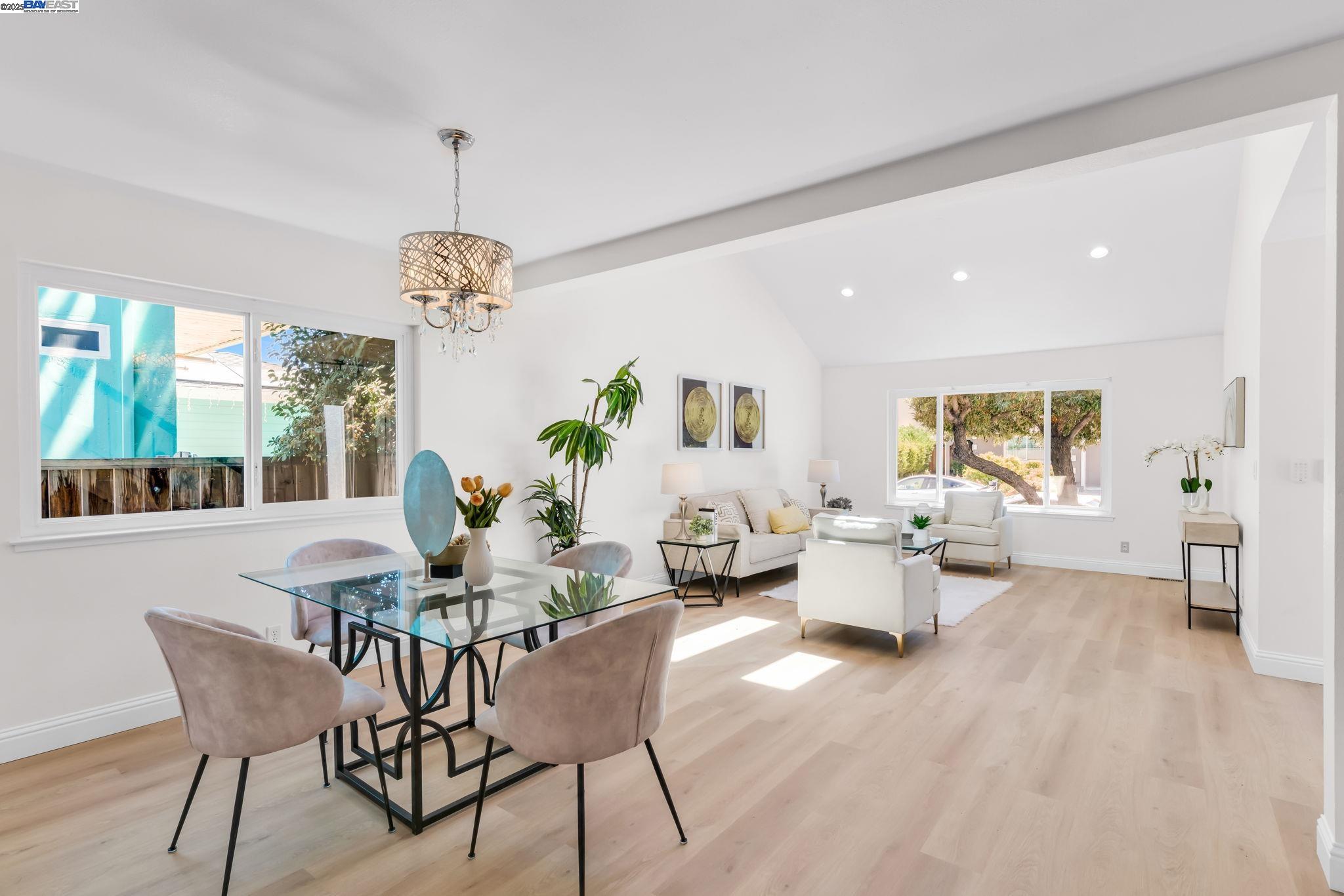 Detail Gallery Image 14 of 44 For 3145 Chillum Ct, San Jose,  CA 95148 - 3 Beds | 2/1 Baths