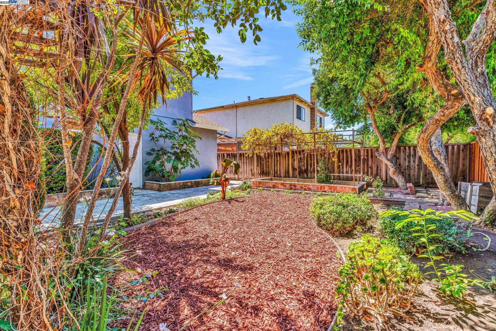 Detail Gallery Image 35 of 44 For 3145 Chillum Ct, San Jose,  CA 95148 - 3 Beds | 2/1 Baths