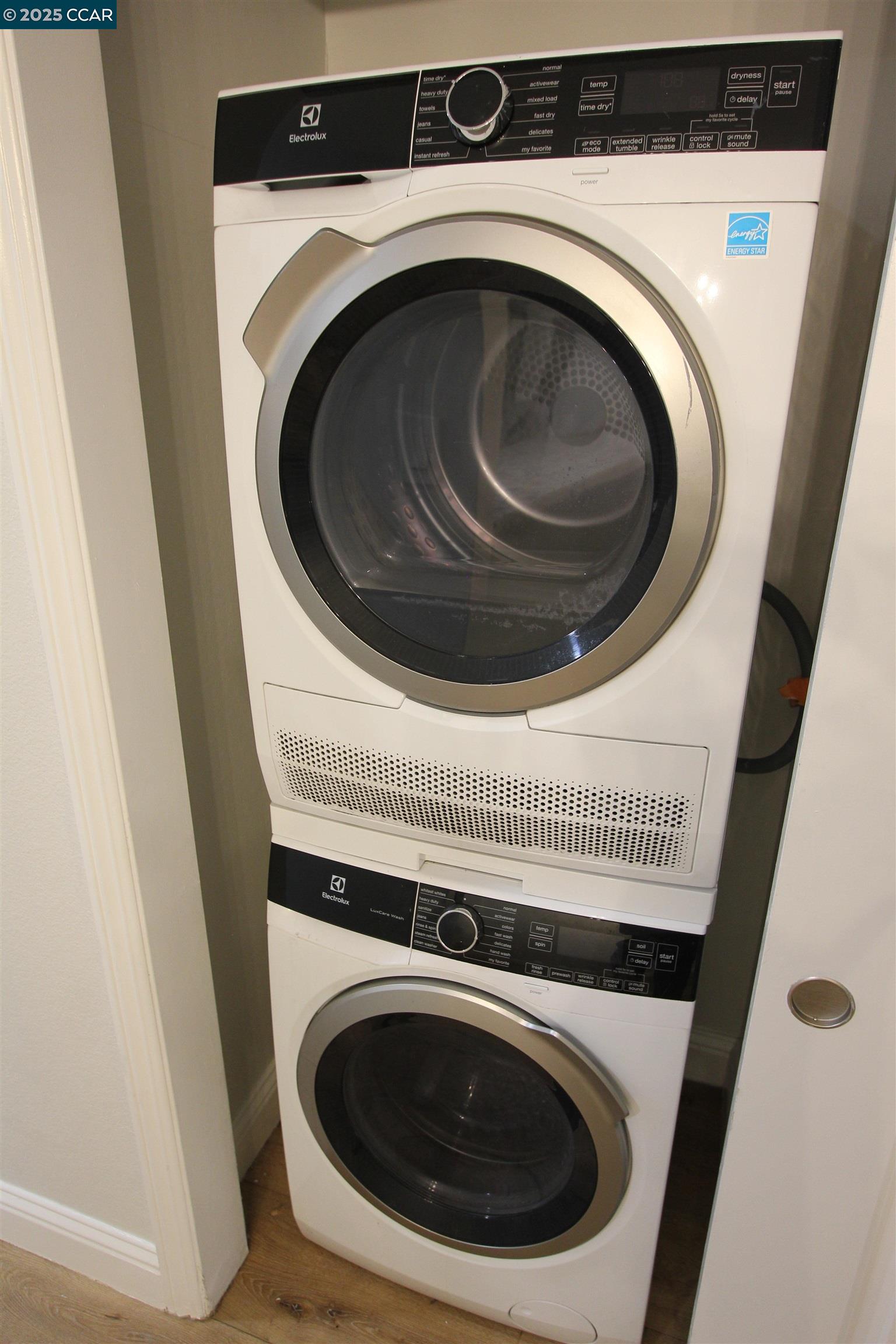 Detail Gallery Image 34 of 37 For Montego, Walnut Creek,  CA 94598 - – Beds | – Baths