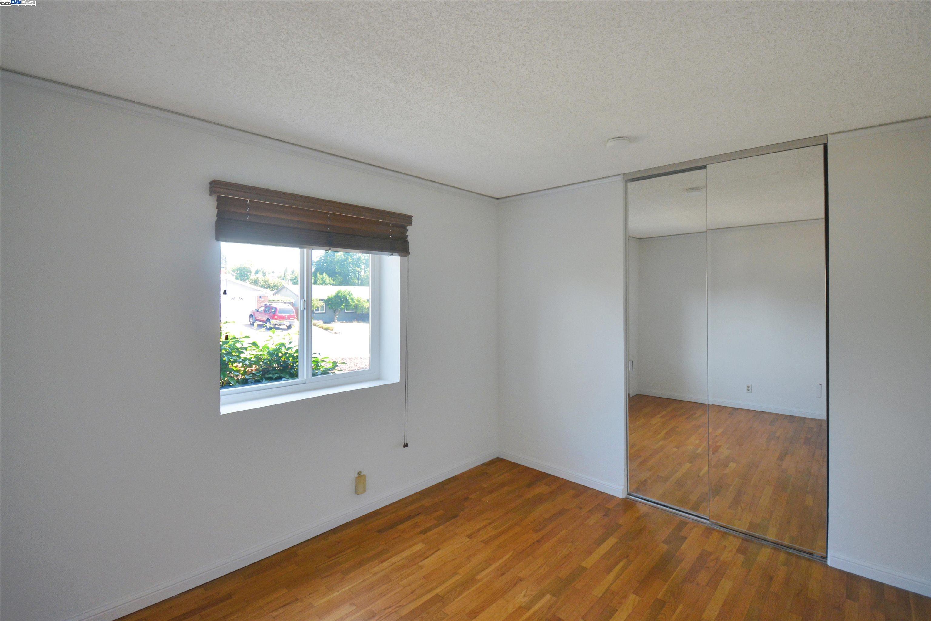 Detail Gallery Image 12 of 23 For 2120 Shasta, Martinez,  CA 94553 - 3 Beds | 2 Baths