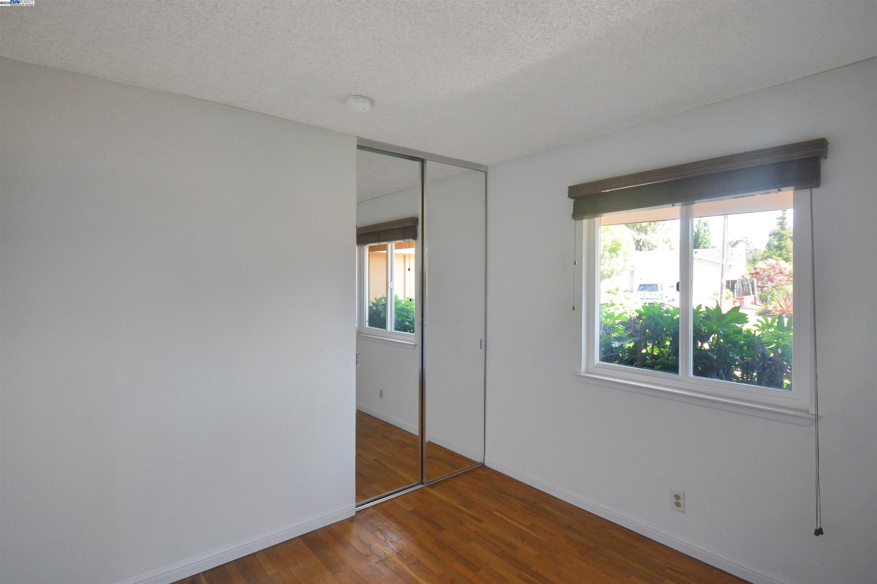 Detail Gallery Image 10 of 23 For 2120 Shasta, Martinez,  CA 94553 - 3 Beds | 2 Baths