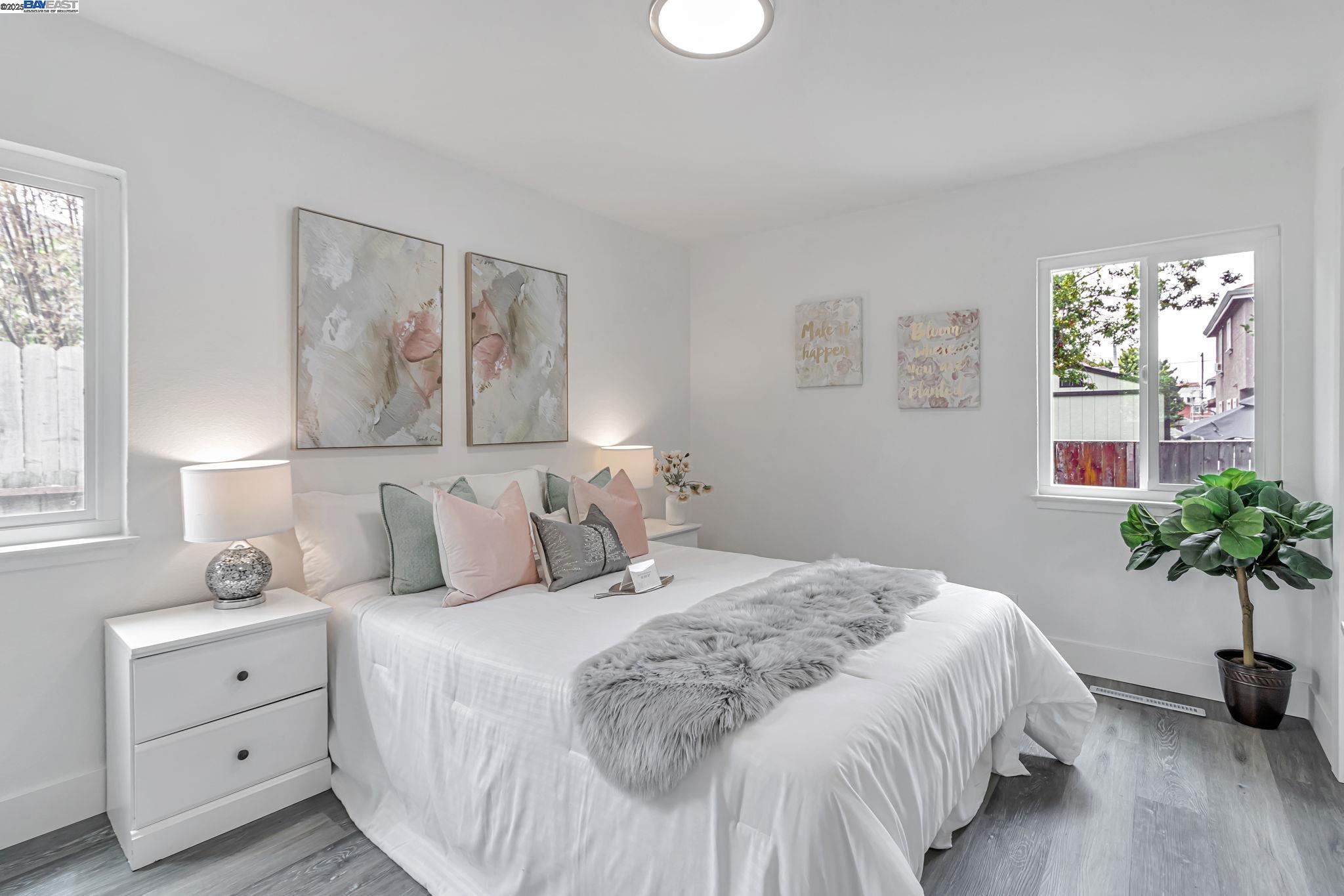 Detail Gallery Image 20 of 41 For 5835 Morse Dr, Oakland,  CA 94605 - 3 Beds | 2 Baths