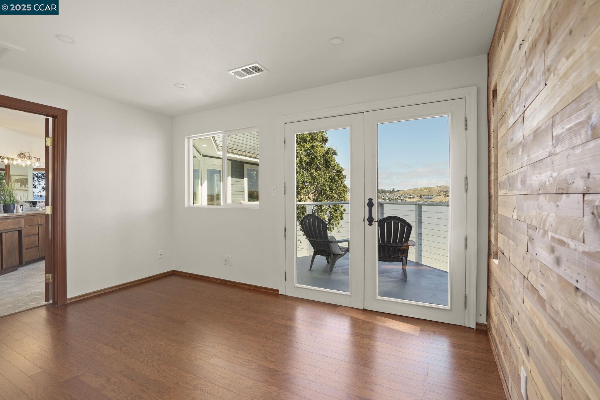 Detail Gallery Image 26 of 55 For 376 Winslow St, Crockett,  CA 94525 - 3 Beds | 2 Baths