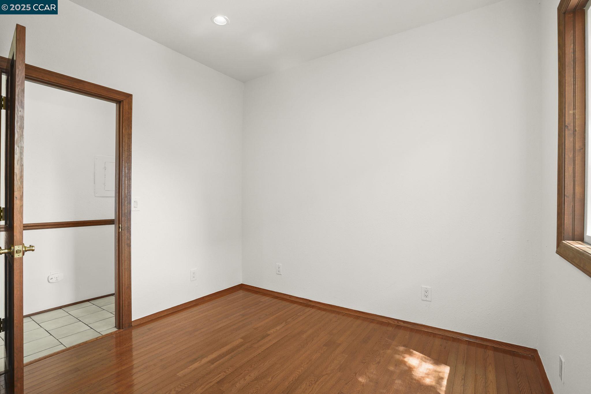 Detail Gallery Image 28 of 55 For 376 Winslow St, Crockett,  CA 94525 - 3 Beds | 2 Baths