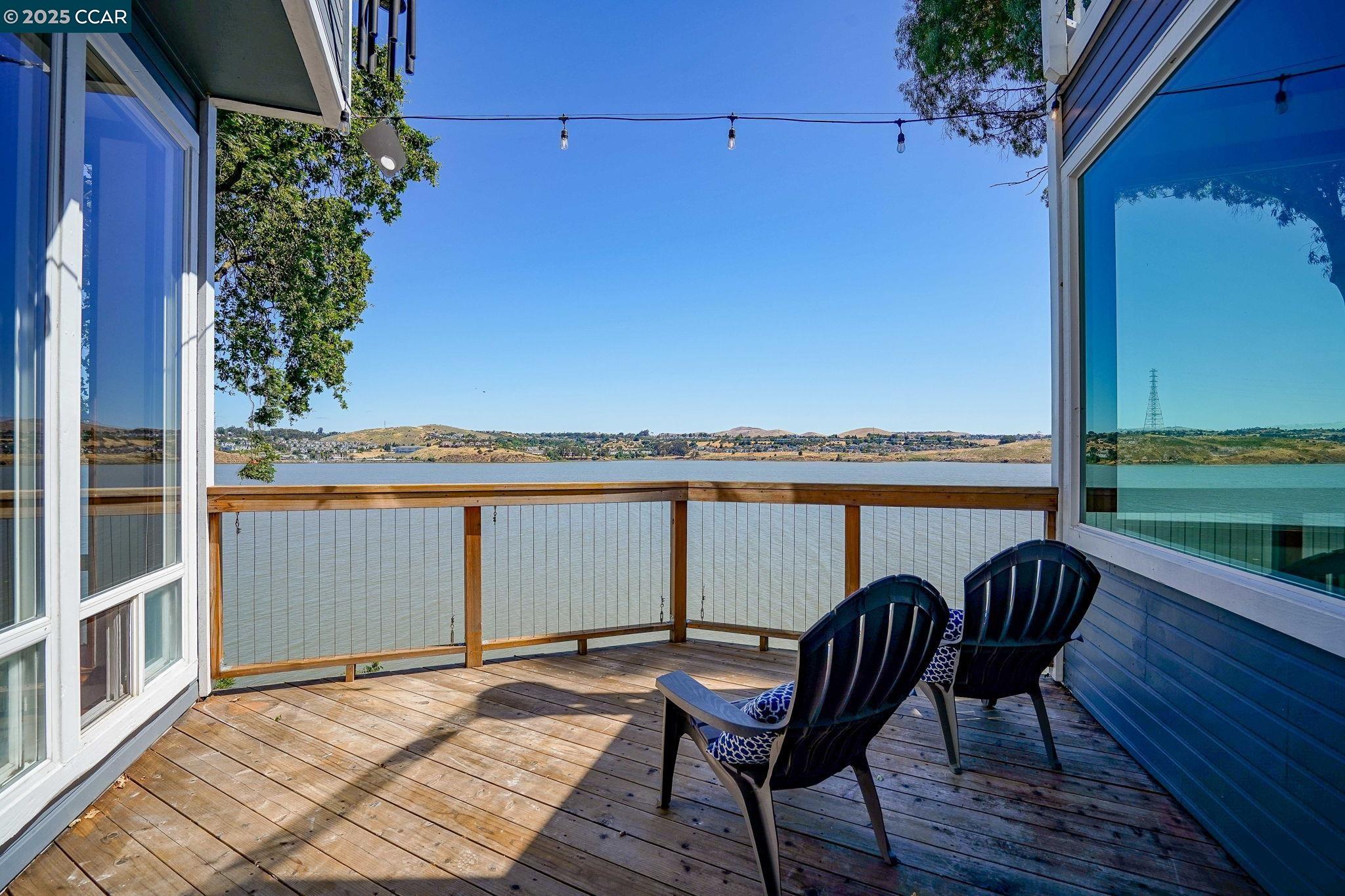 Detail Gallery Image 38 of 55 For 376 Winslow St, Crockett,  CA 94525 - 3 Beds | 2 Baths