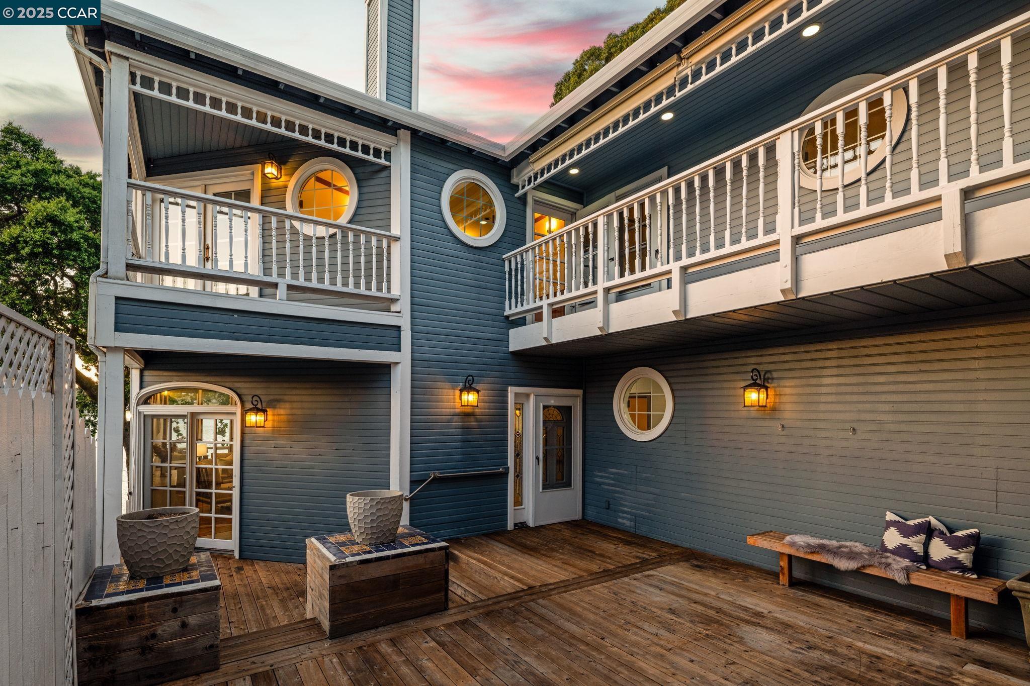Detail Gallery Image 7 of 55 For 376 Winslow St, Crockett,  CA 94525 - 3 Beds | 2 Baths