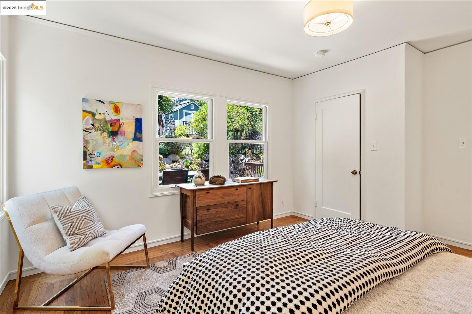 Detail Gallery Image 16 of 28 For 4007 Lyman Rd, Oakland,  CA 94602 - 2 Beds | 1 Baths