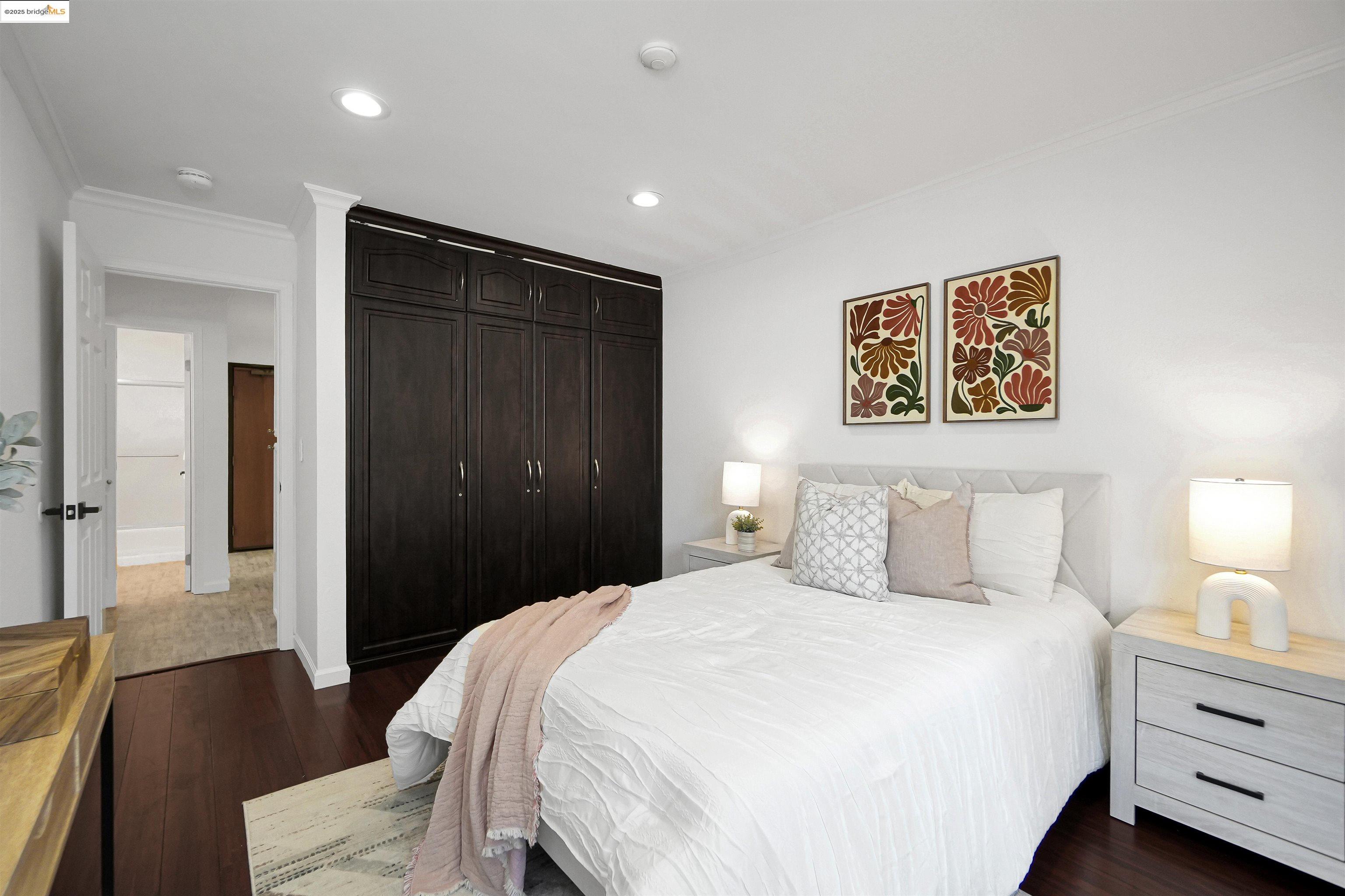 Detail Gallery Image 12 of 56 For 39821 Cedar Blvd #111,  Newark,  CA 94560 - 3 Beds | 2 Baths