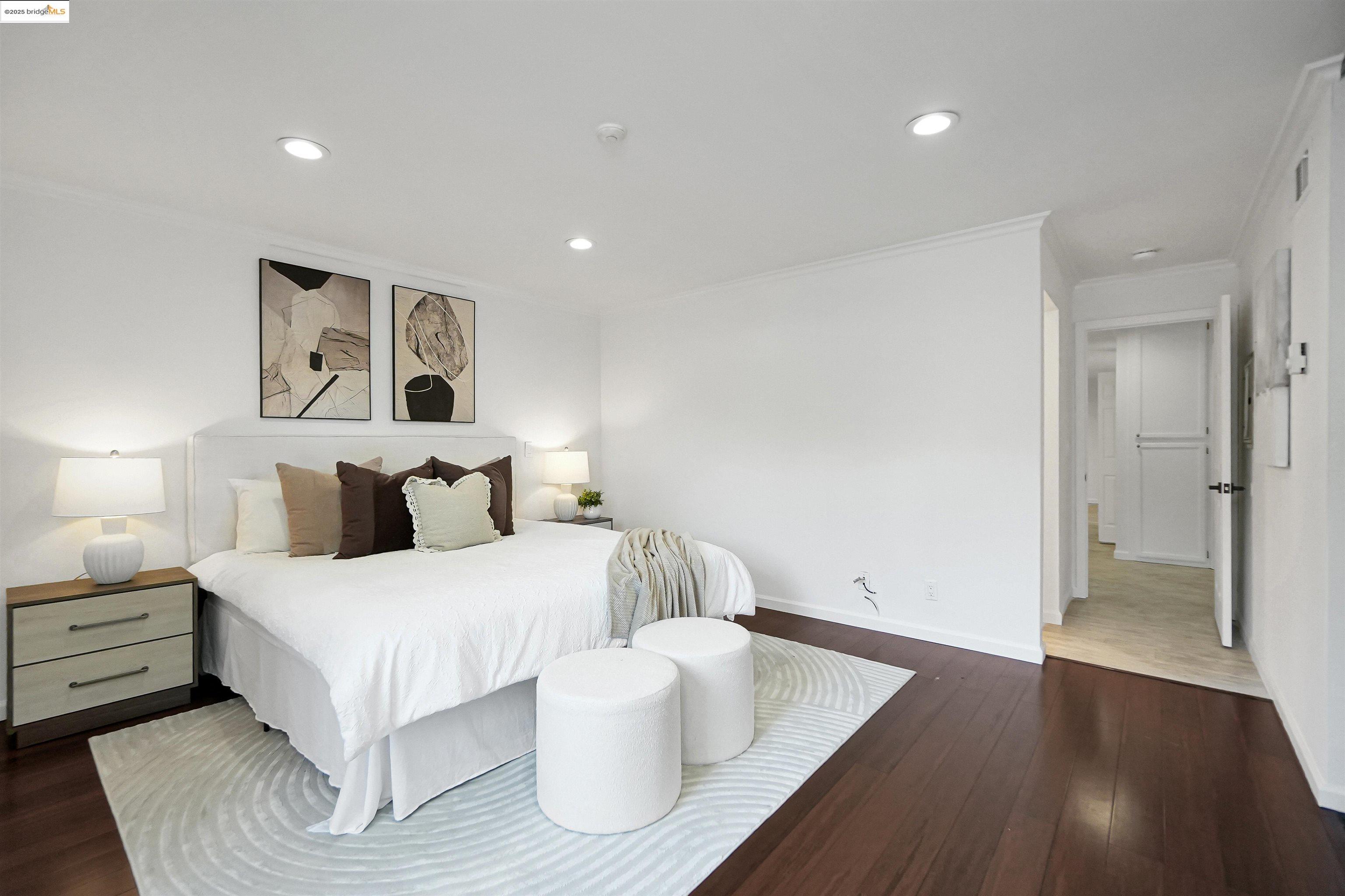 Detail Gallery Image 13 of 56 For 39821 Cedar Blvd #111,  Newark,  CA 94560 - 3 Beds | 2 Baths