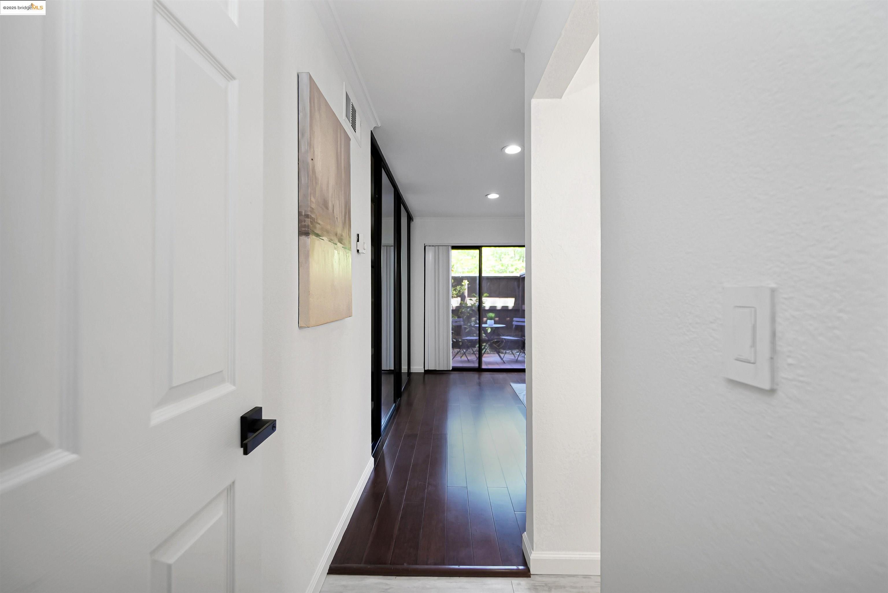 Detail Gallery Image 25 of 56 For 39821 Cedar Blvd #111,  Newark,  CA 94560 - 3 Beds | 2 Baths