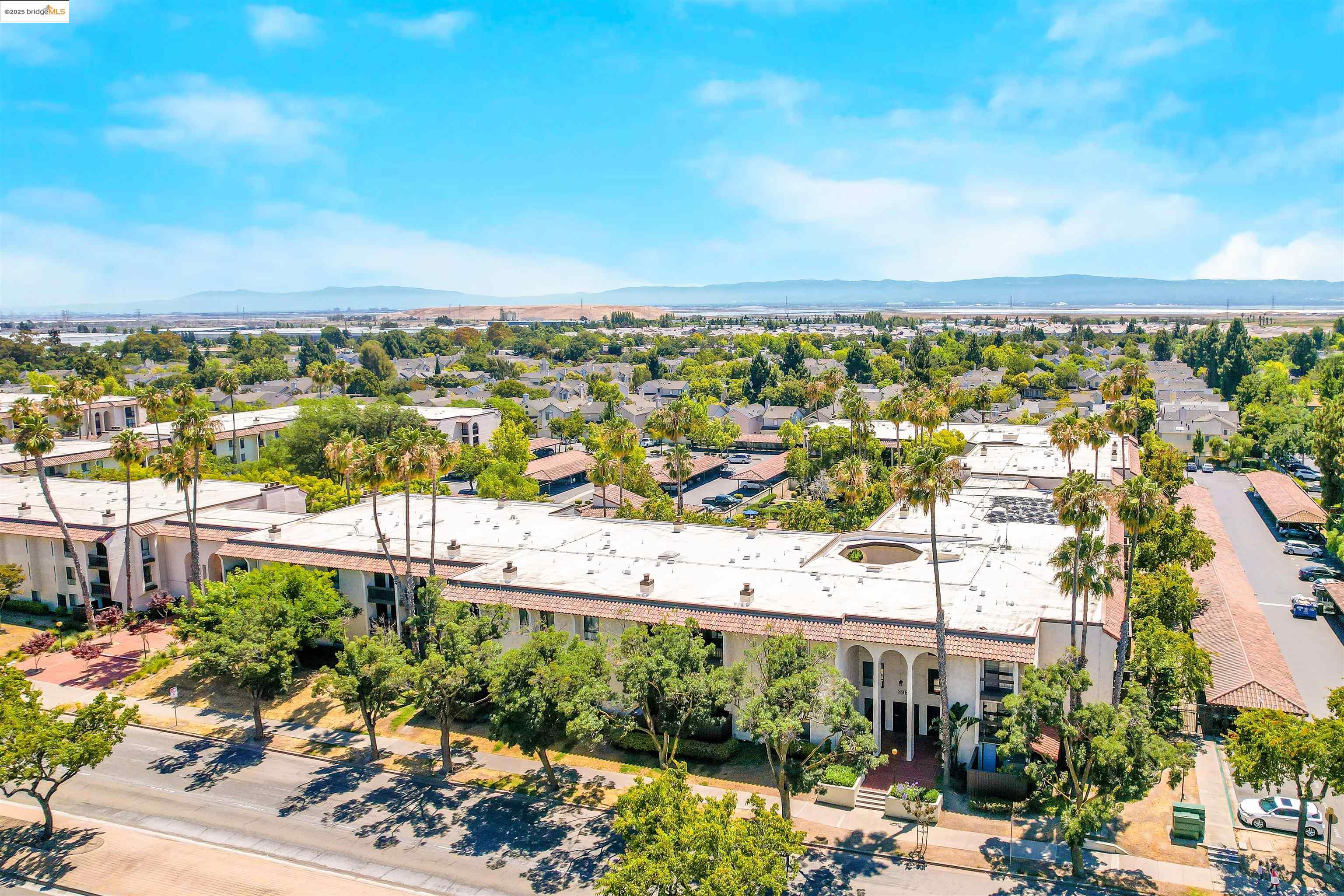 Detail Gallery Image 43 of 56 For 39821 Cedar Blvd #111,  Newark,  CA 94560 - 3 Beds | 2 Baths