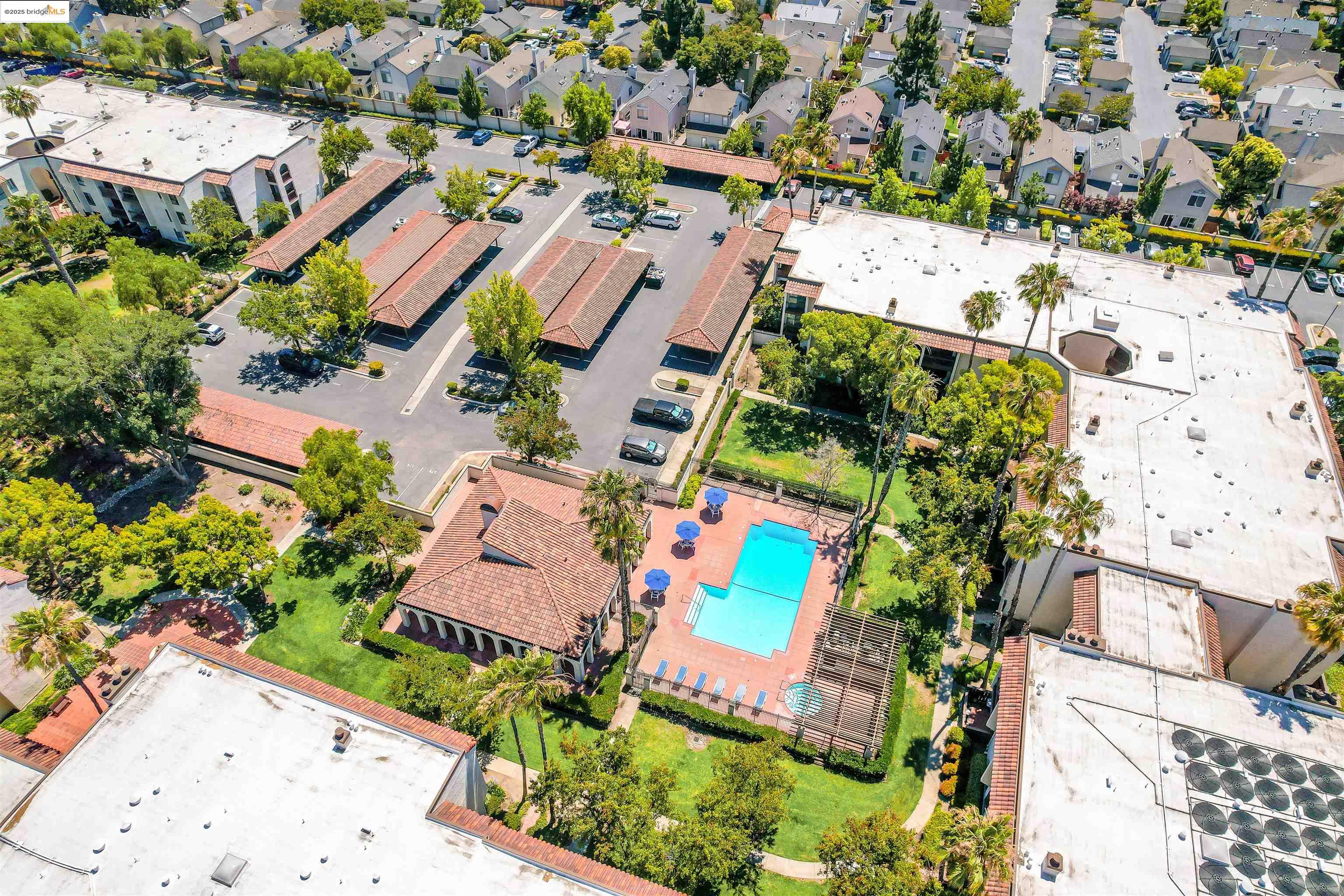 Detail Gallery Image 44 of 56 For 39821 Cedar Blvd #111,  Newark,  CA 94560 - 3 Beds | 2 Baths