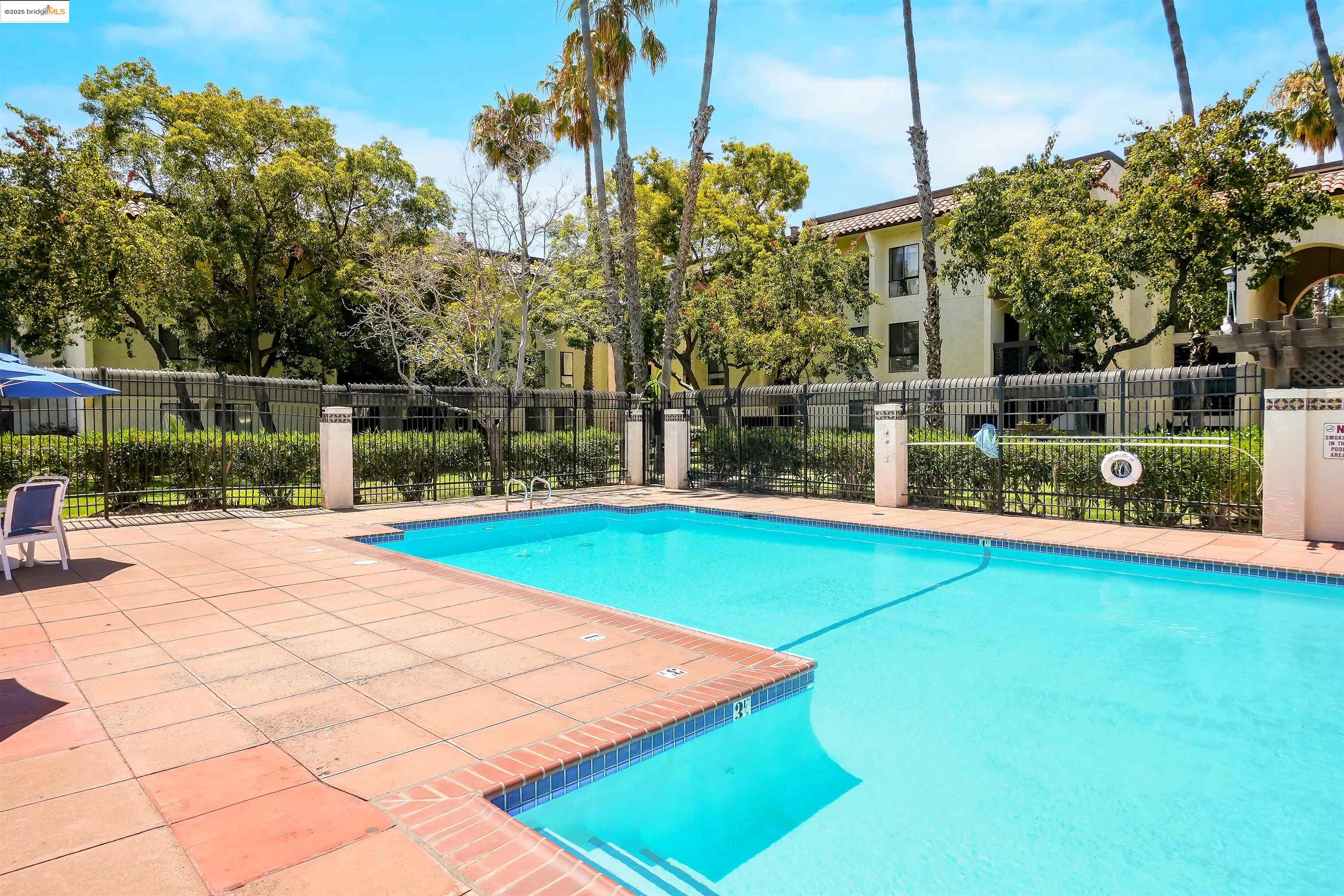 Detail Gallery Image 50 of 56 For 39821 Cedar Blvd #111,  Newark,  CA 94560 - 3 Beds | 2 Baths