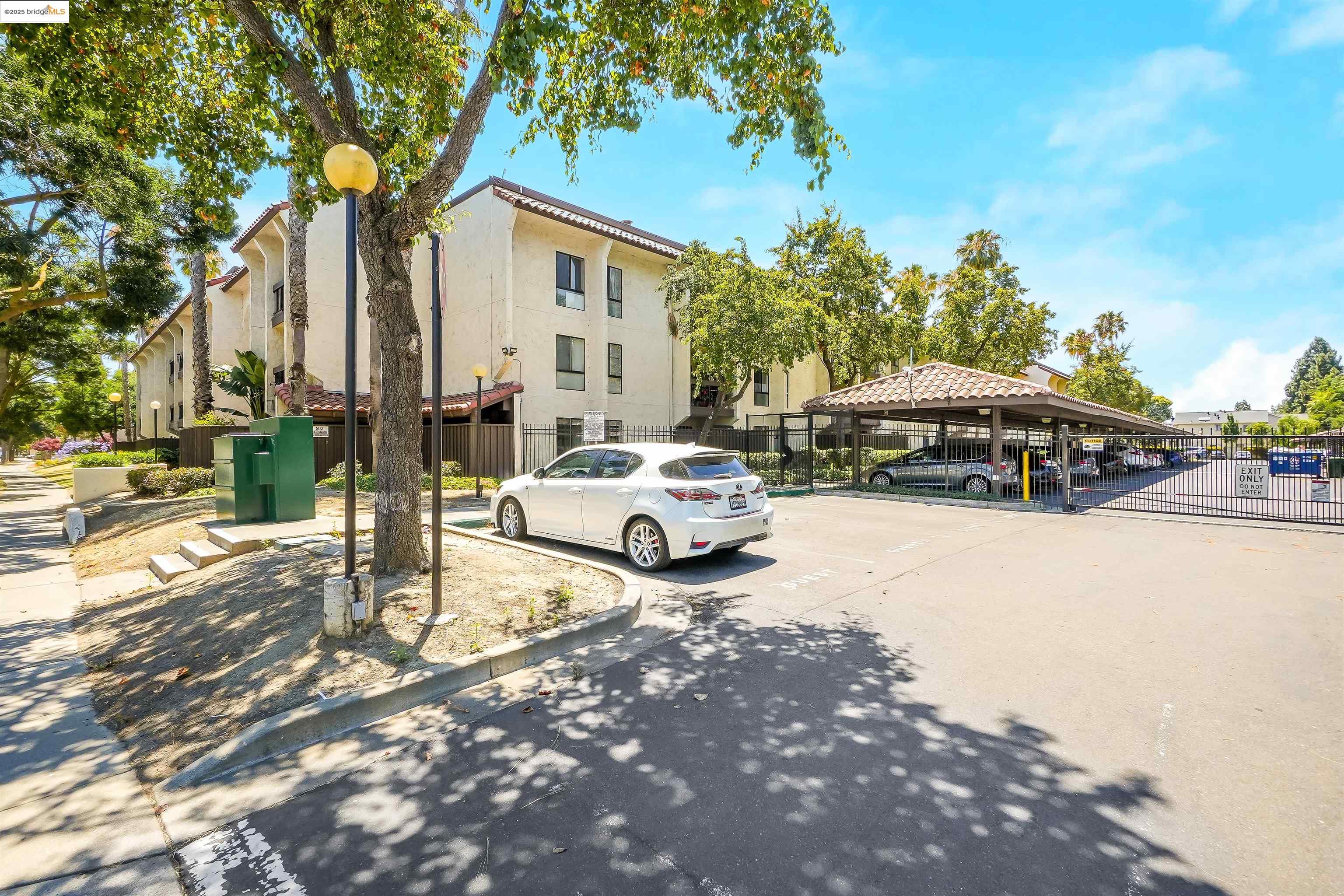 Detail Gallery Image 53 of 56 For 39821 Cedar Blvd #111,  Newark,  CA 94560 - 3 Beds | 2 Baths