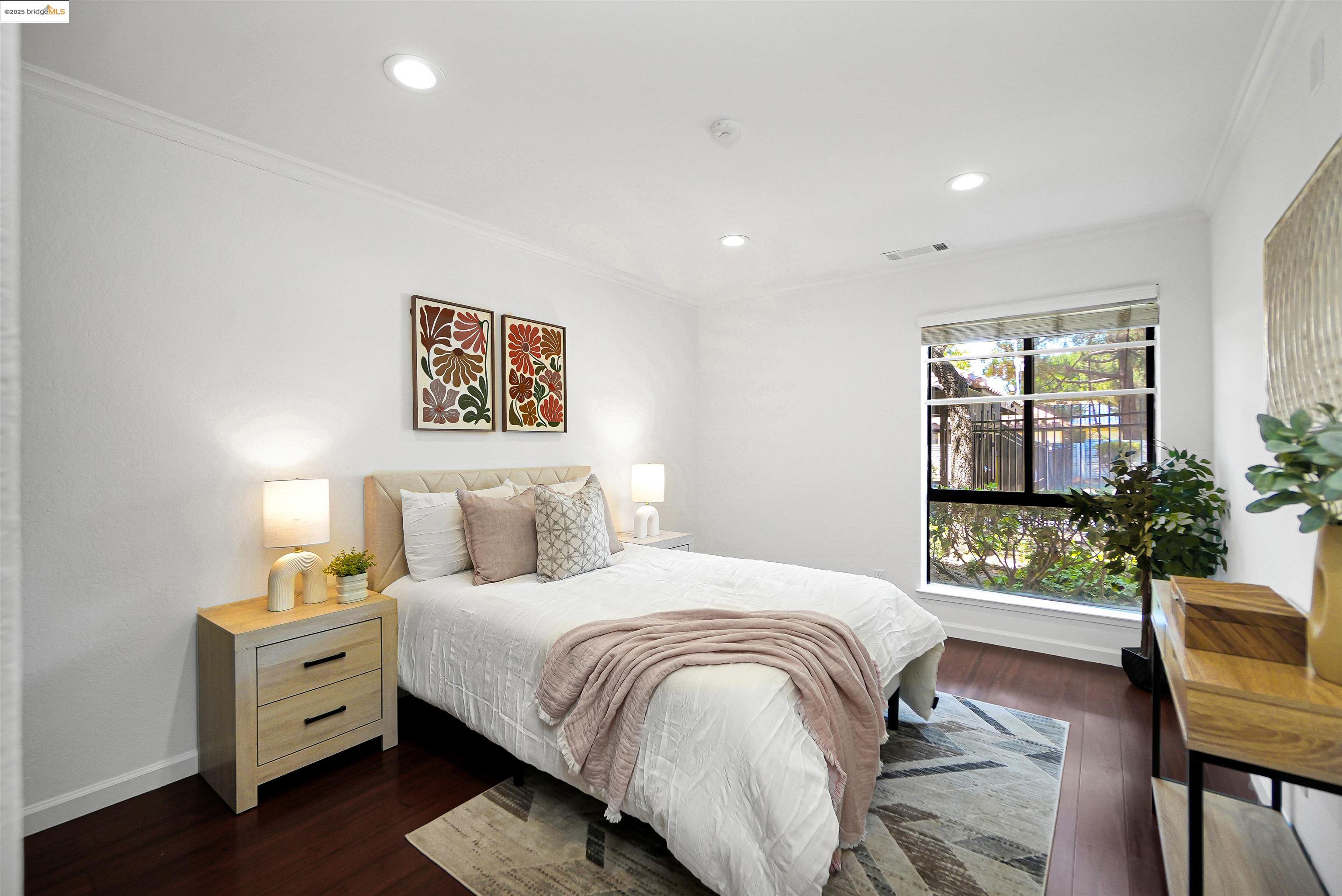 Detail Gallery Image 8 of 56 For 39821 Cedar Blvd #111,  Newark,  CA 94560 - 3 Beds | 2 Baths