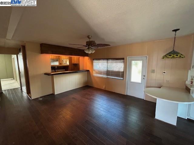 Detail Gallery Image 13 of 37 For 198 Hawaii Circle, Union City,  CA 94587 - 2 Beds | 2 Baths