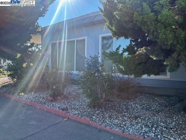 Detail Gallery Image 31 of 37 For 198 Hawaii Circle, Union City,  CA 94587 - 2 Beds | 2 Baths