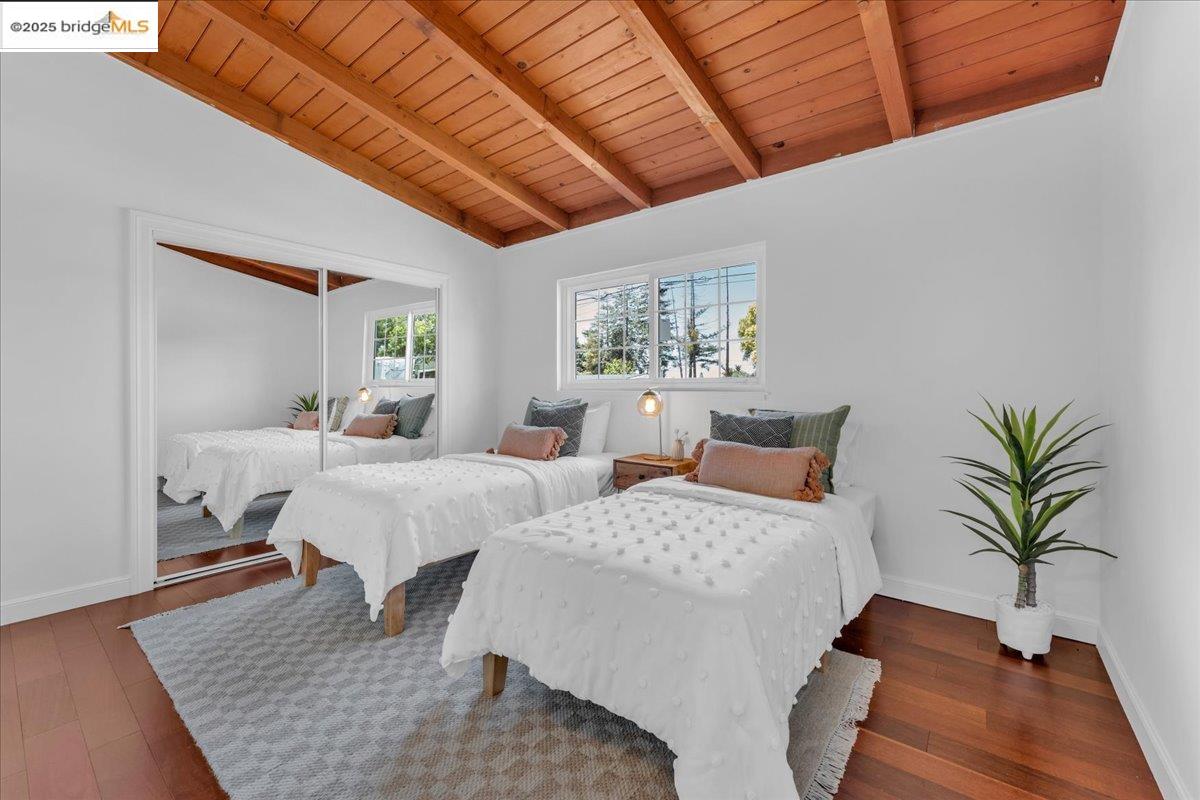Detail Gallery Image 22 of 40 For 1818 Paul Ln, Concord,  CA 94521 - 3 Beds | 2 Baths