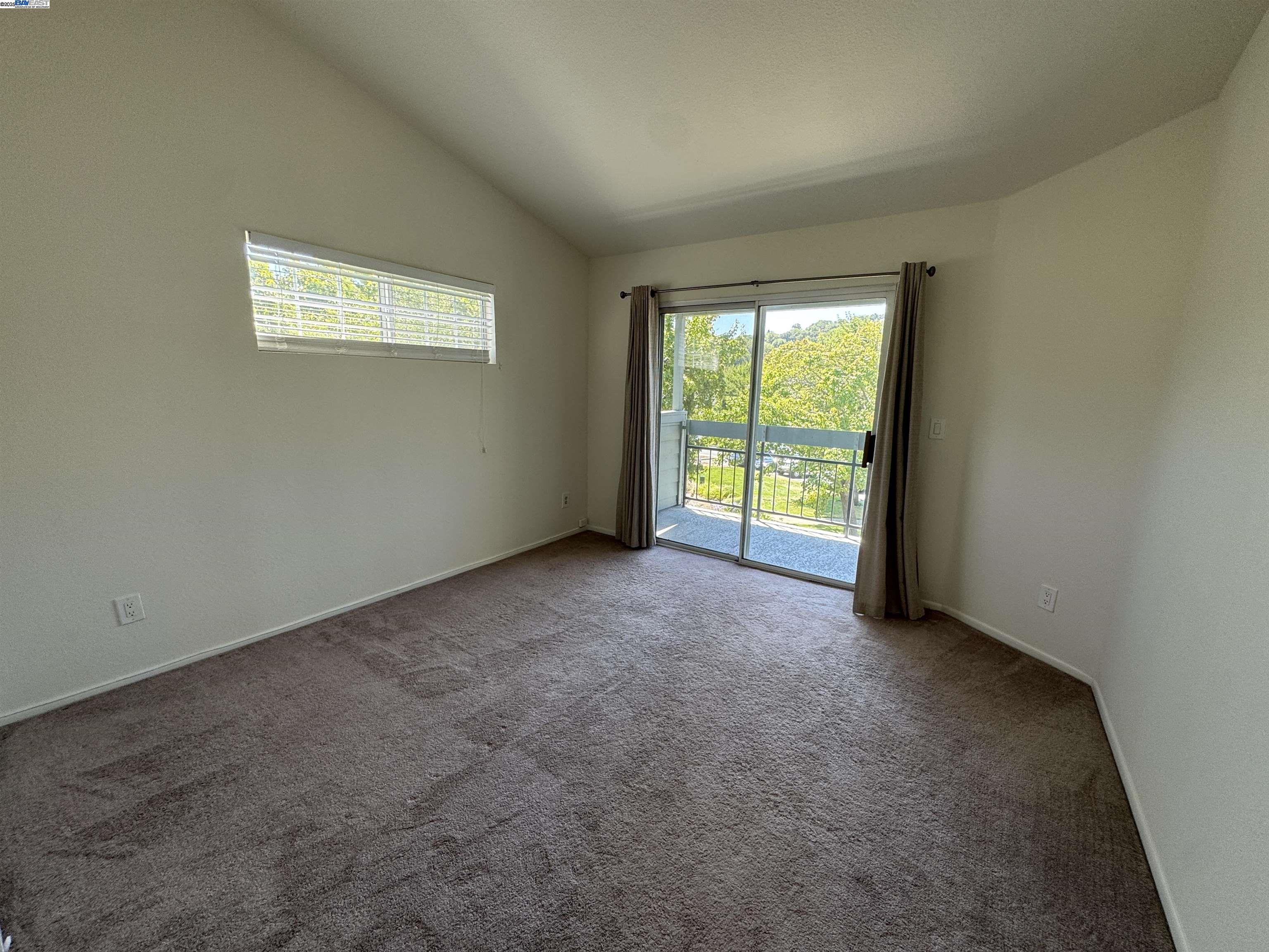 Detail Gallery Image 17 of 19 For 8145 Mountain View Dr #H,  Pleasanton,  CA 94588 - 3 Beds | 2 Baths