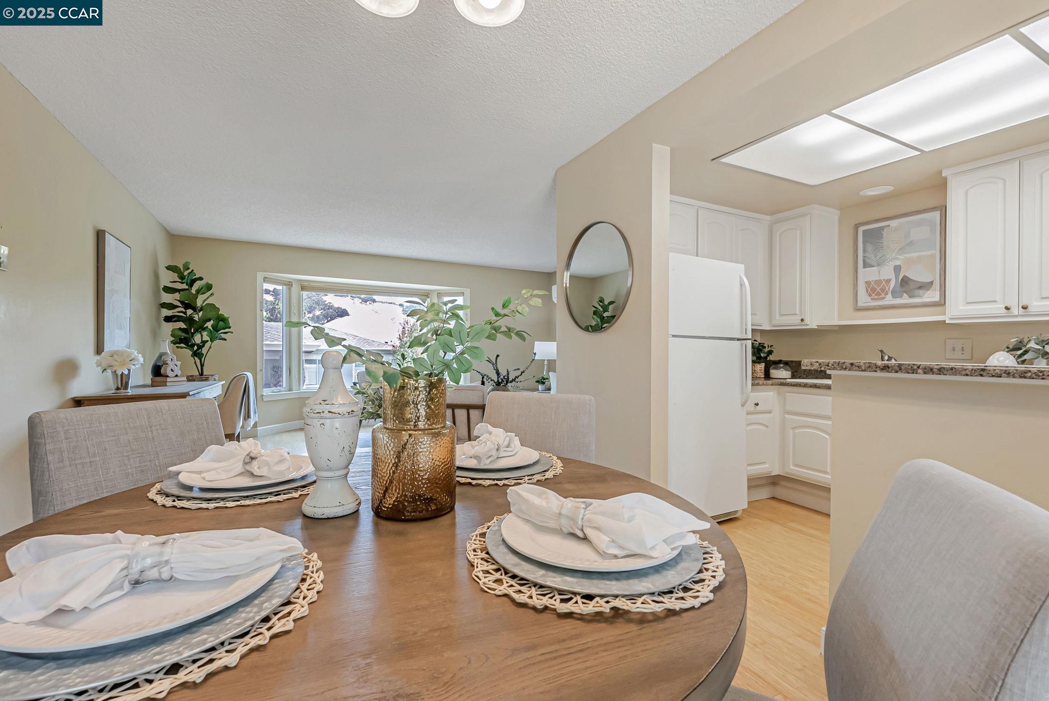 Detail Gallery Image 14 of 35 For 3395 Tice Creek Dr #2,  Walnut Creek,  CA 94595 - 1 Beds | 1 Baths