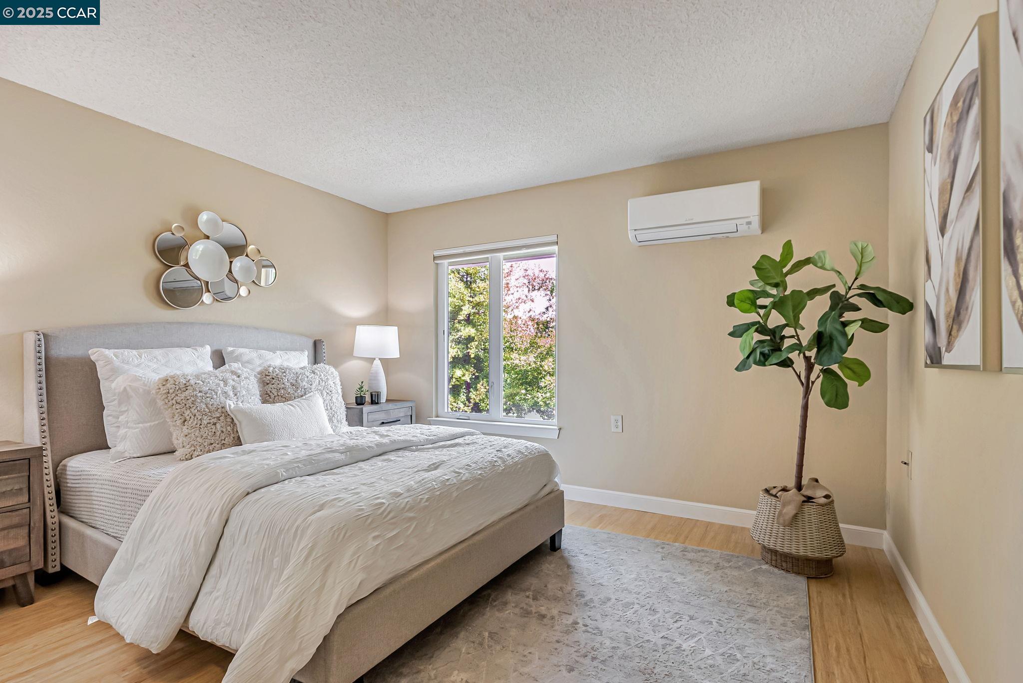 Detail Gallery Image 15 of 35 For 3395 Tice Creek Dr #2,  Walnut Creek,  CA 94595 - 1 Beds | 1 Baths