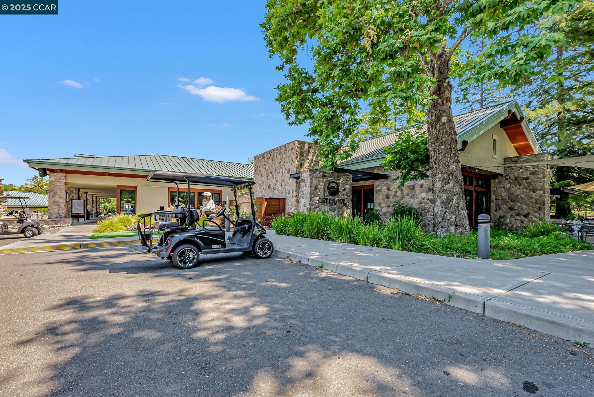 Detail Gallery Image 25 of 35 For 3395 Tice Creek Dr #2,  Walnut Creek,  CA 94595 - 1 Beds | 1 Baths