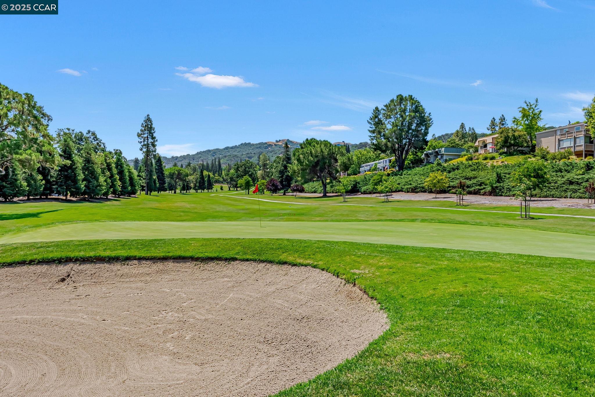Detail Gallery Image 29 of 35 For 3395 Tice Creek Dr #2,  Walnut Creek,  CA 94595 - 1 Beds | 1 Baths