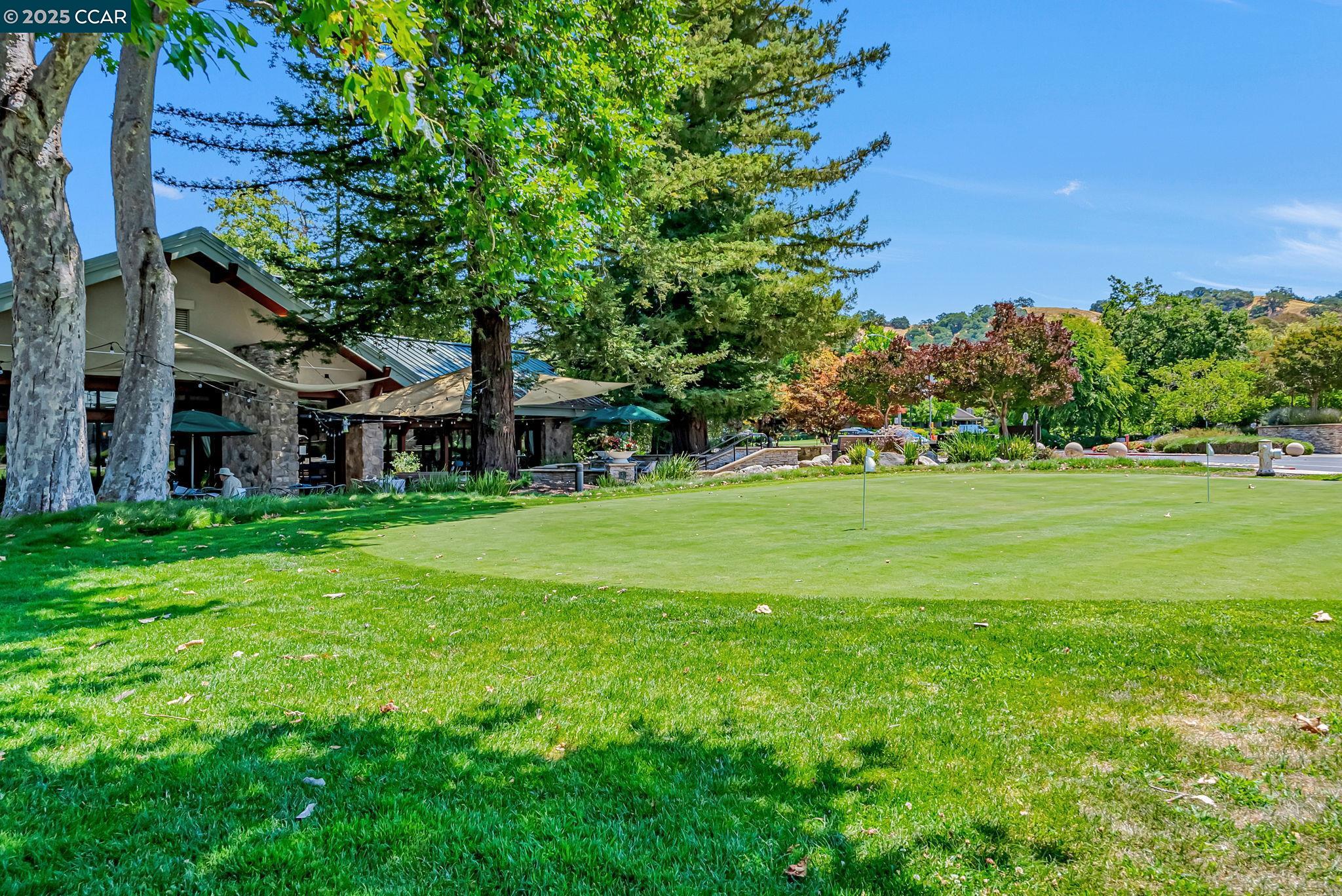 Detail Gallery Image 31 of 35 For 3395 Tice Creek Dr #2,  Walnut Creek,  CA 94595 - 1 Beds | 1 Baths