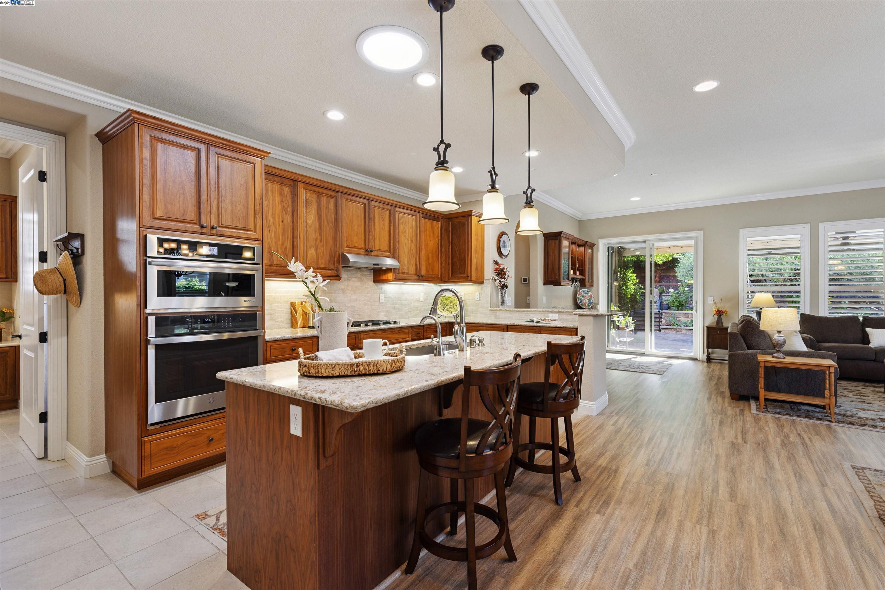 Detail Gallery Image 7 of 53 For 1748 Veneto Ln, Brentwood,  CA 94513 - 2 Beds | 2 Baths
