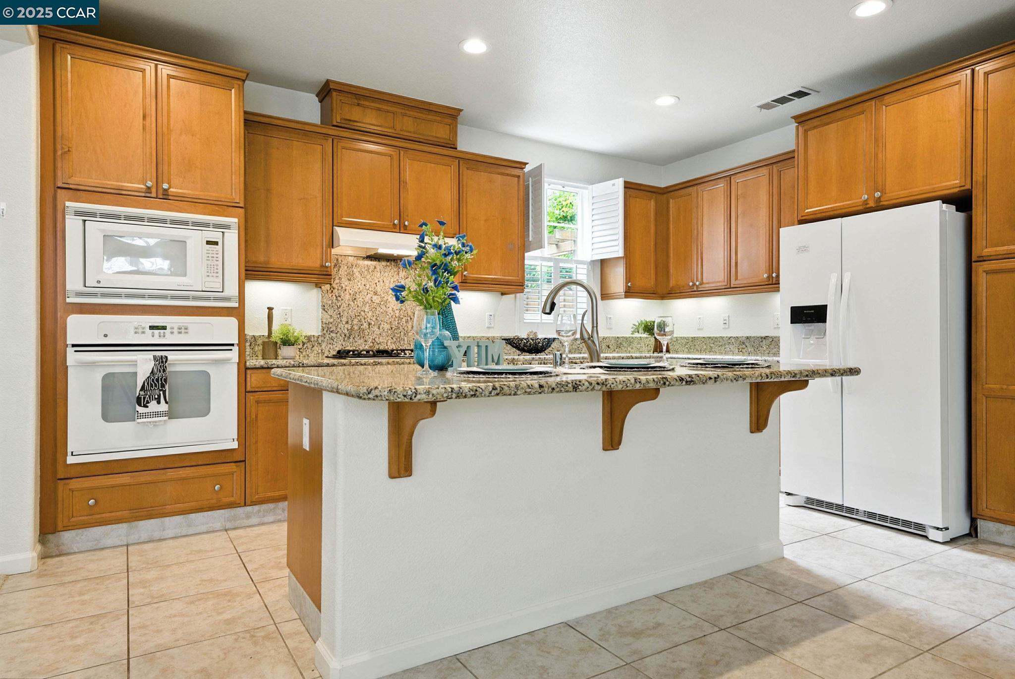 Detail Gallery Image 22 of 57 For 630 Oscar St, Vallejo,  CA 94592 - 5 Beds | 3/1 Baths
