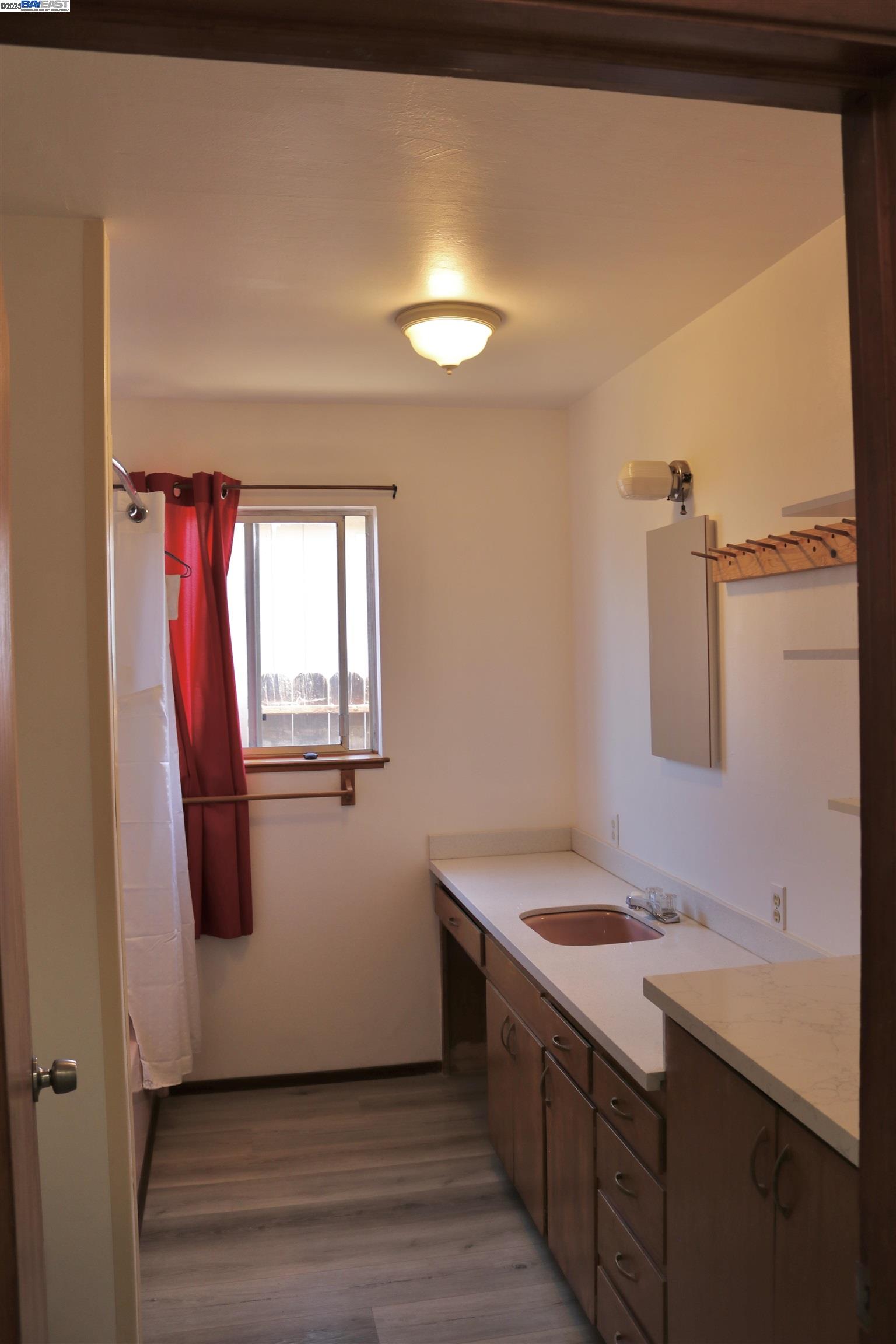 Detail Gallery Image 8 of 22 For 2732 Lincoln Ln, Antioch,  CA 94509 - 3 Beds | 2 Baths