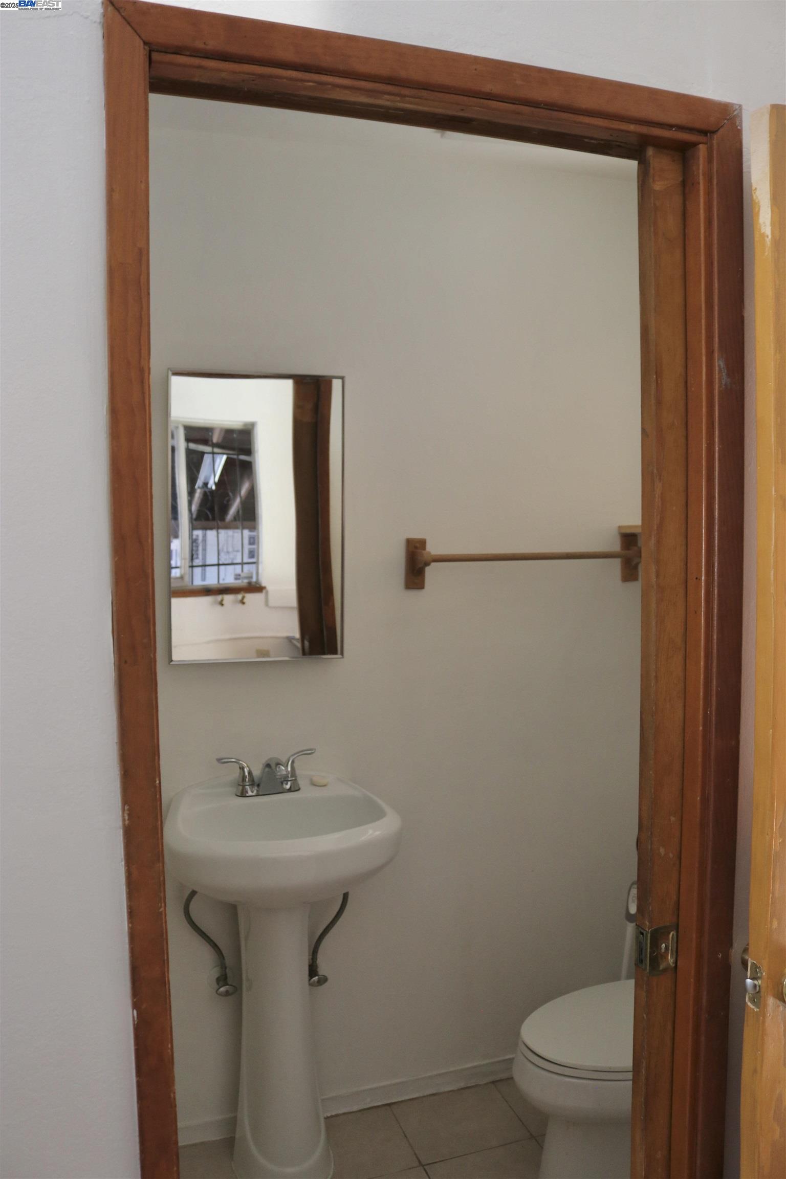 Detail Gallery Image 10 of 22 For 2732 Lincoln Ln, Antioch,  CA 94509 - 3 Beds | 2 Baths