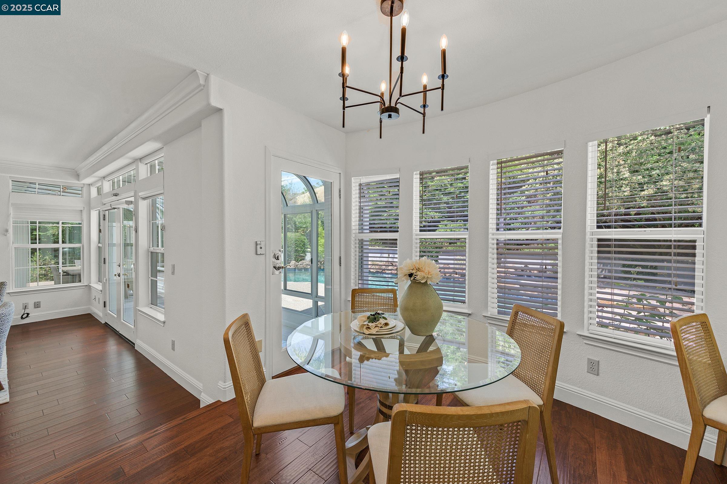 Detail Gallery Image 19 of 60 For 4253 Golden Oak Ct, Danville,  CA 94506 - 5 Beds | 3/1 Baths