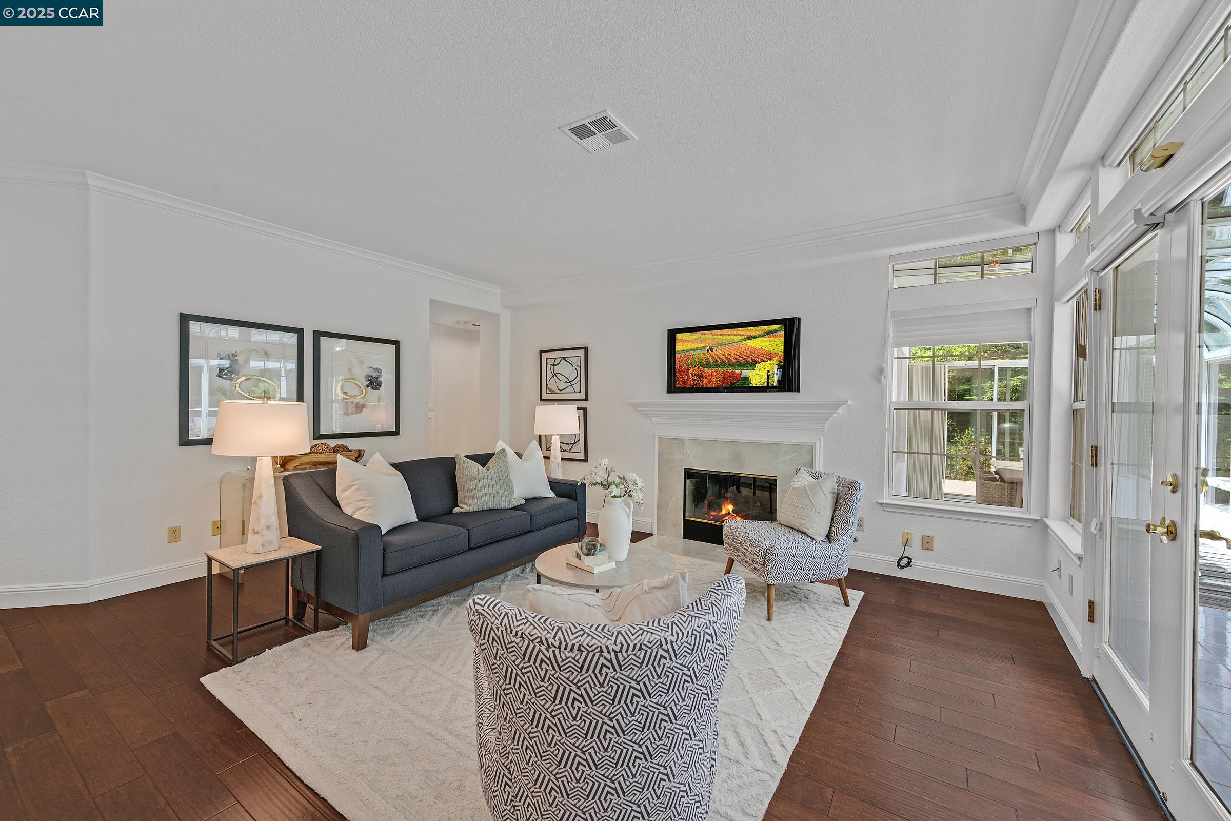 Detail Gallery Image 22 of 60 For 4253 Golden Oak Ct, Danville,  CA 94506 - 5 Beds | 3/1 Baths