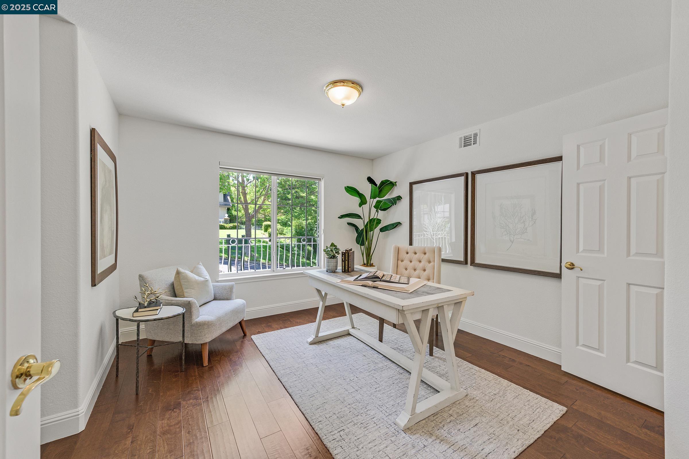 Detail Gallery Image 34 of 60 For 4253 Golden Oak Ct, Danville,  CA 94506 - 5 Beds | 3/1 Baths