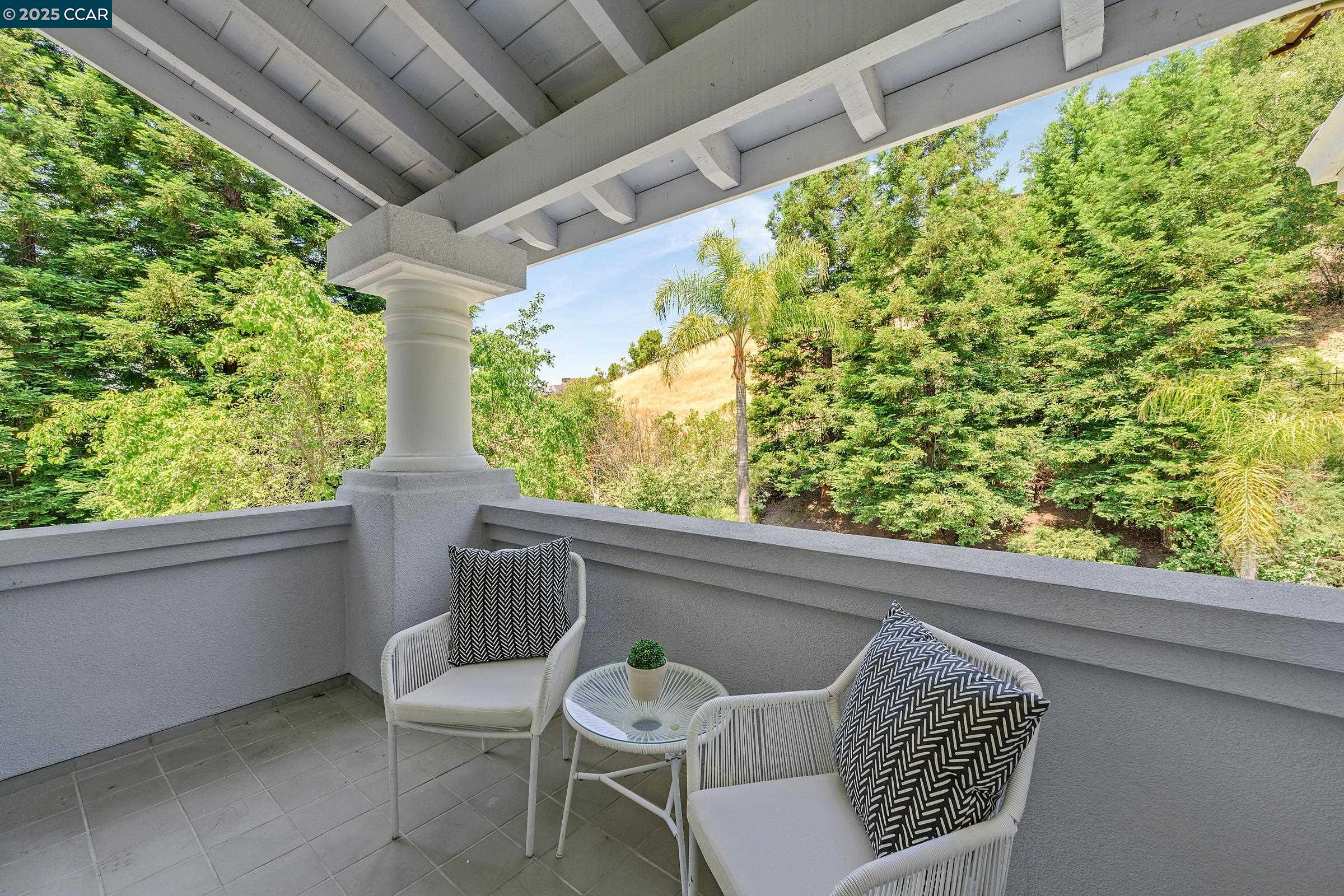 Detail Gallery Image 41 of 60 For 4253 Golden Oak Ct, Danville,  CA 94506 - 5 Beds | 3/1 Baths