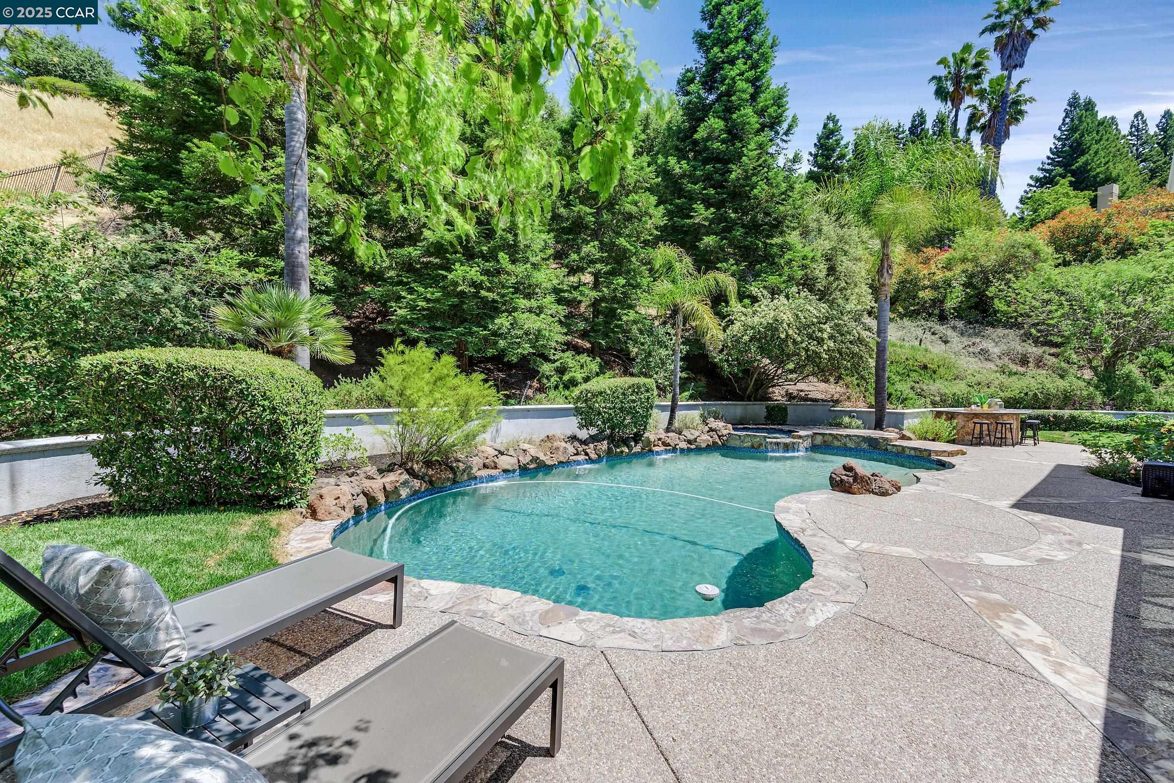 Detail Gallery Image 48 of 60 For 4253 Golden Oak Ct, Danville,  CA 94506 - 5 Beds | 3/1 Baths