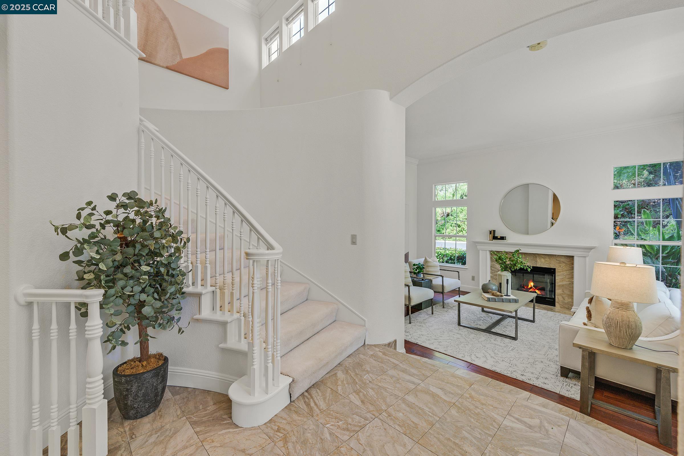 Detail Gallery Image 9 of 60 For 4253 Golden Oak Ct, Danville,  CA 94506 - 5 Beds | 3/1 Baths