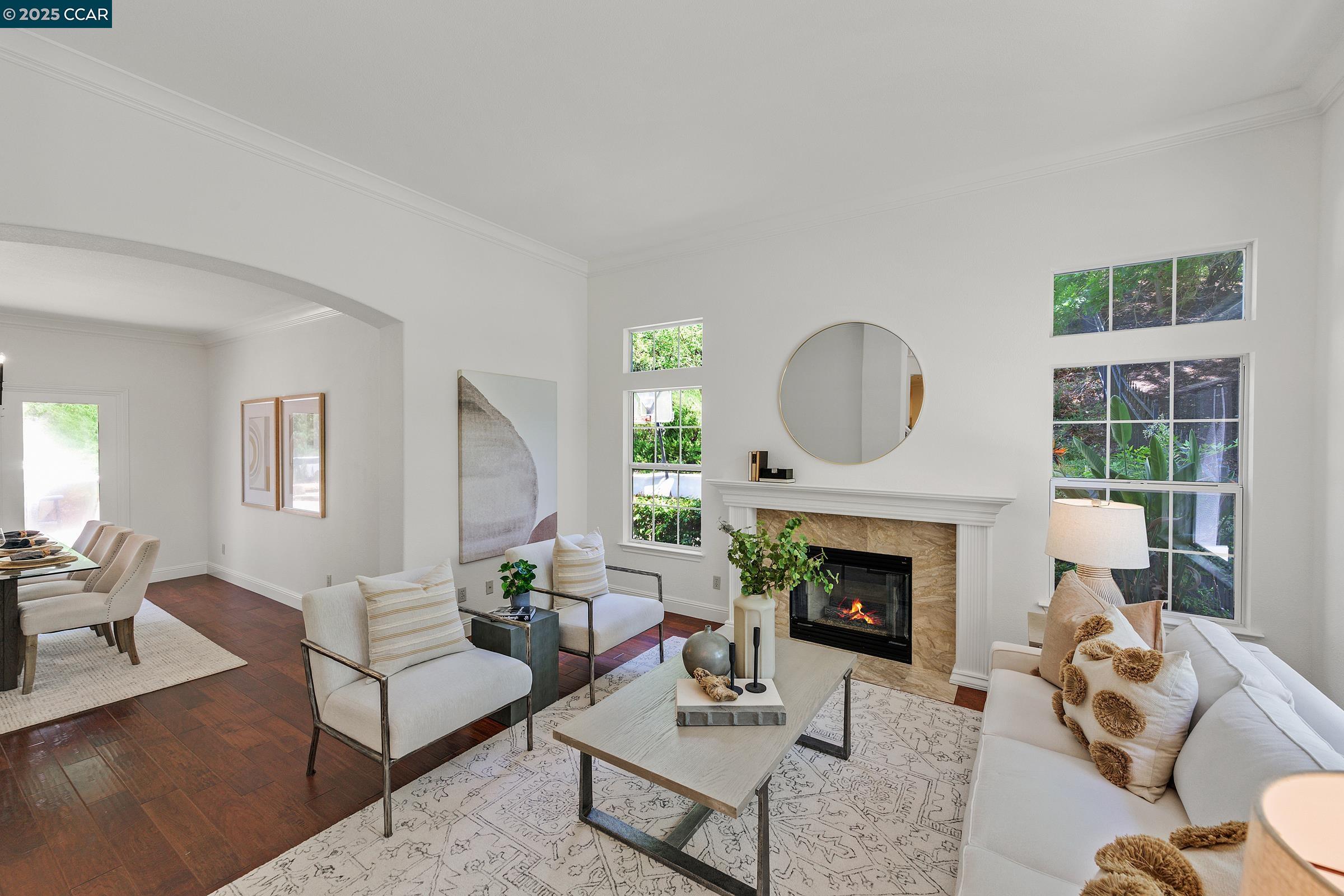 Detail Gallery Image 10 of 60 For 4253 Golden Oak Ct, Danville,  CA 94506 - 5 Beds | 3/1 Baths