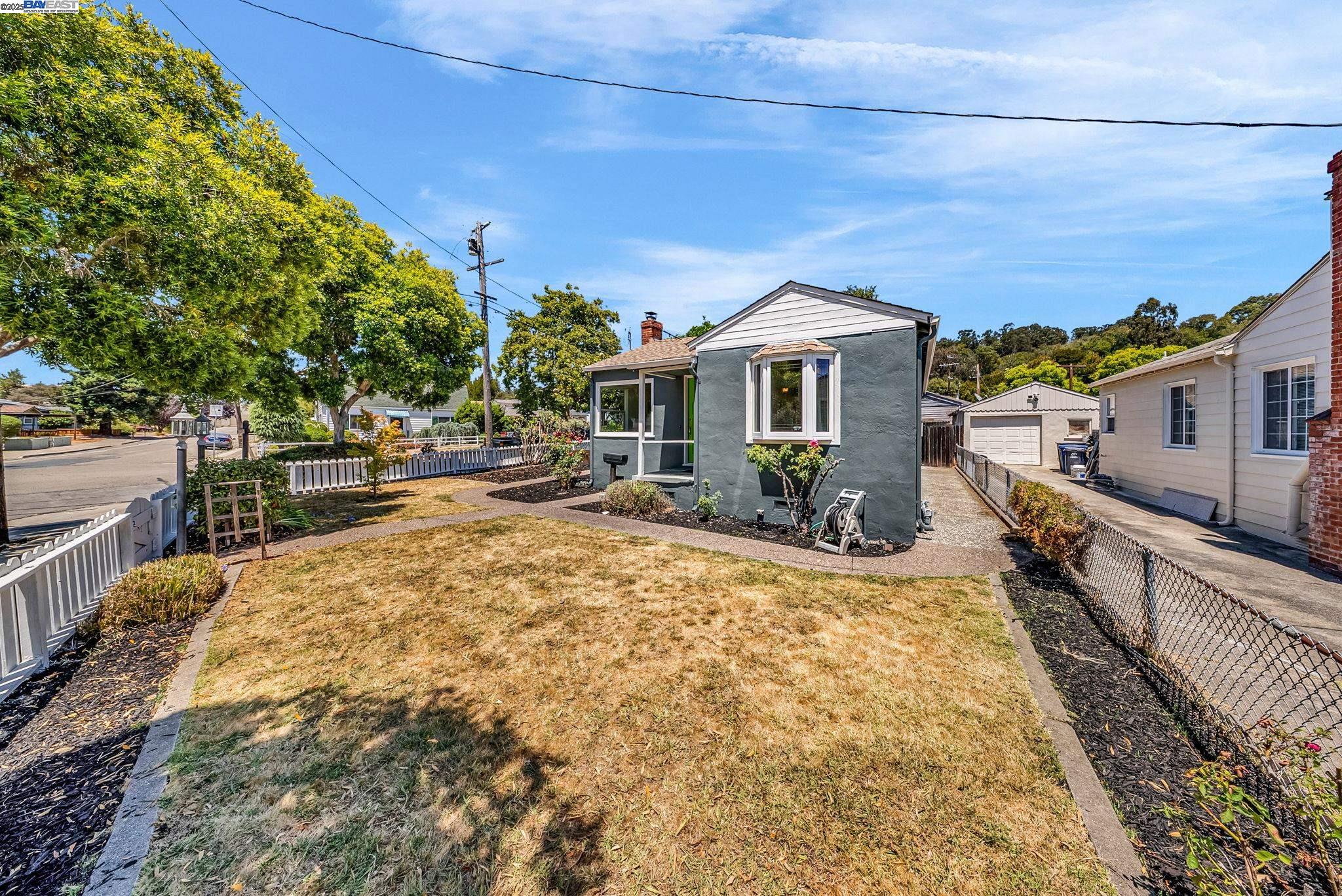 Detail Gallery Image 19 of 20 For 205 Julius St, San Leandro,  CA 94577 - 2 Beds | 1 Baths