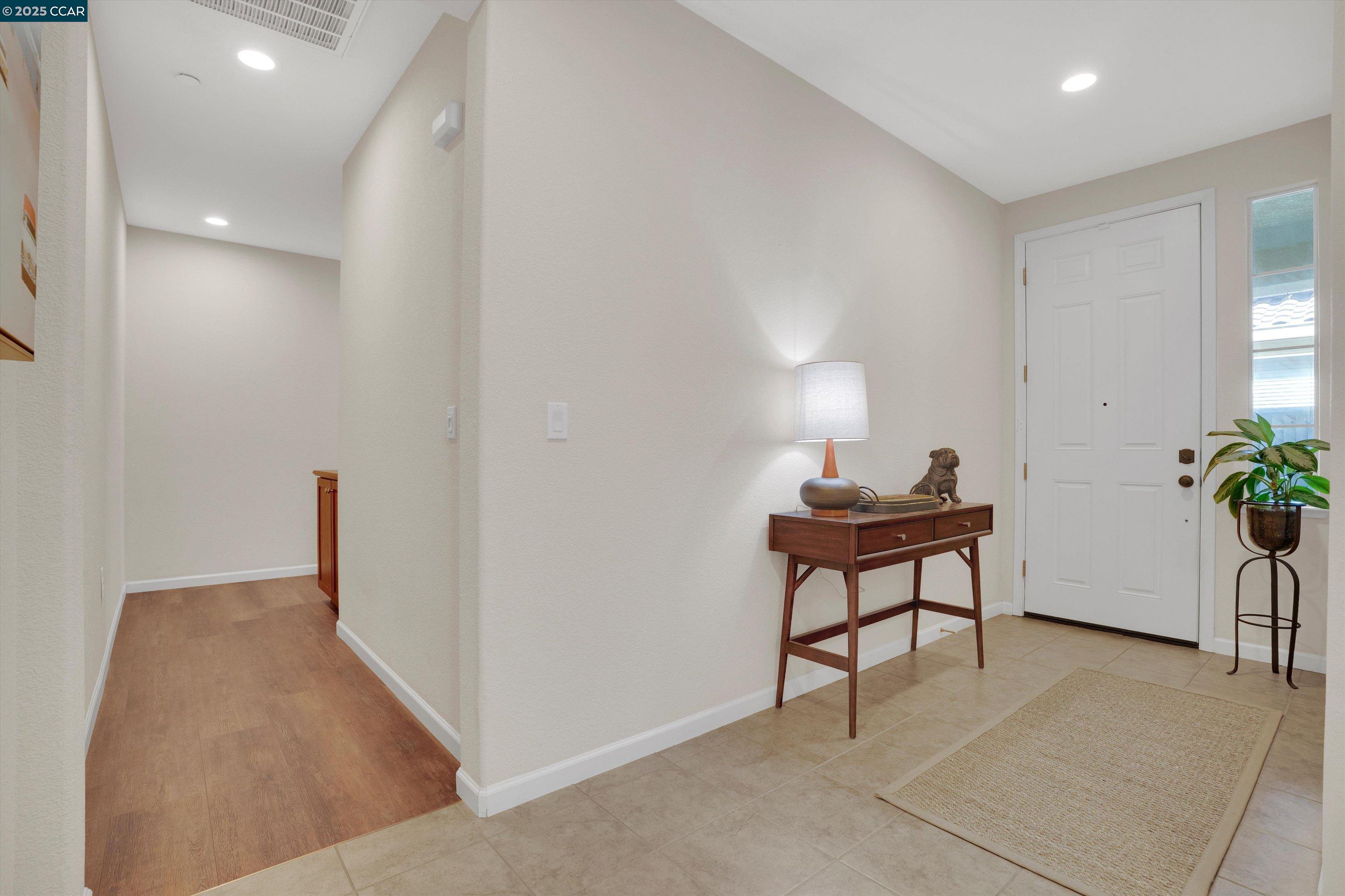 Detail Gallery Image 22 of 42 For 8275 Brookhaven Cir, Discovery Bay,  CA 94505 - 3 Beds | 2 Baths