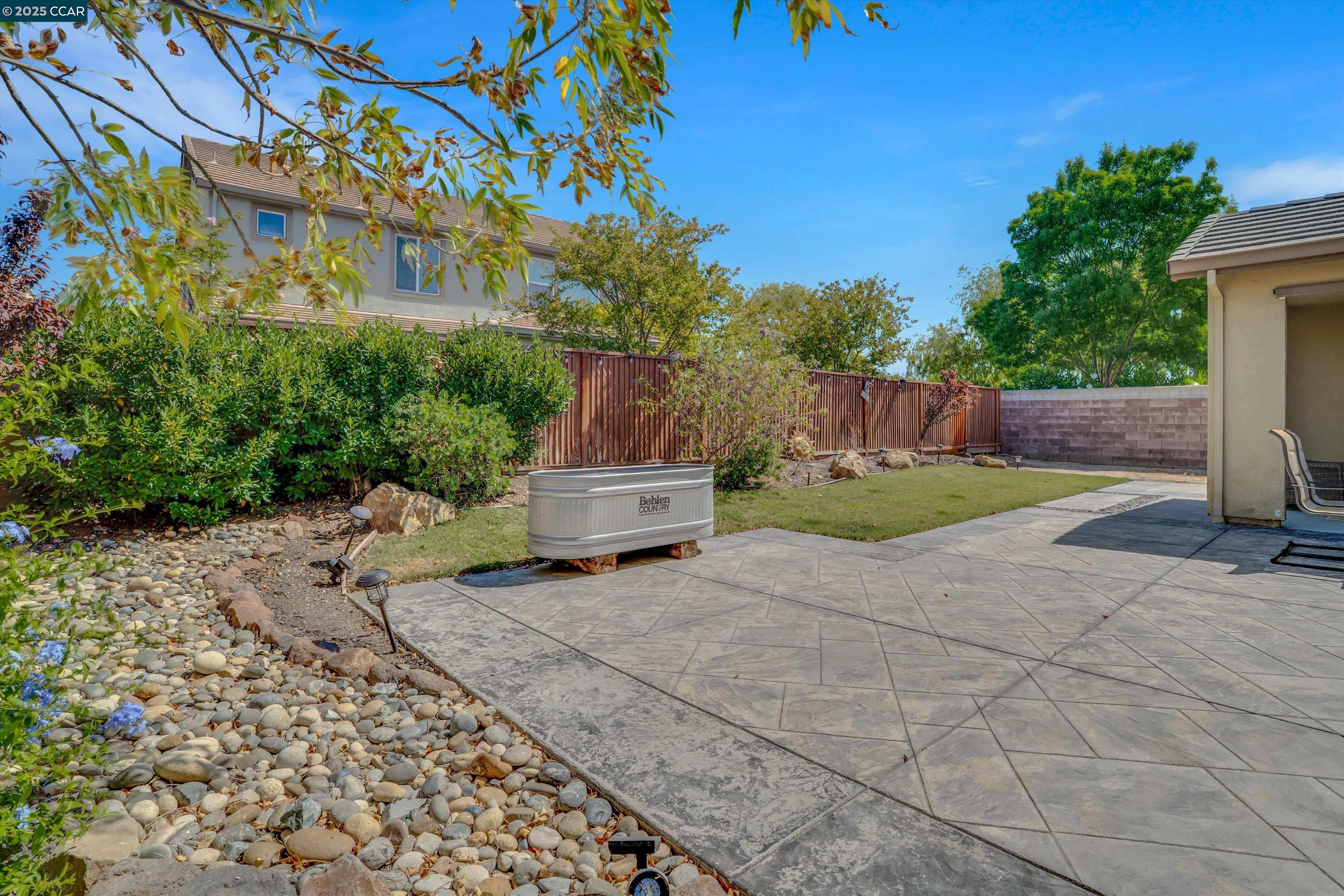 Detail Gallery Image 33 of 42 For 8275 Brookhaven Cir, Discovery Bay,  CA 94505 - 3 Beds | 2 Baths