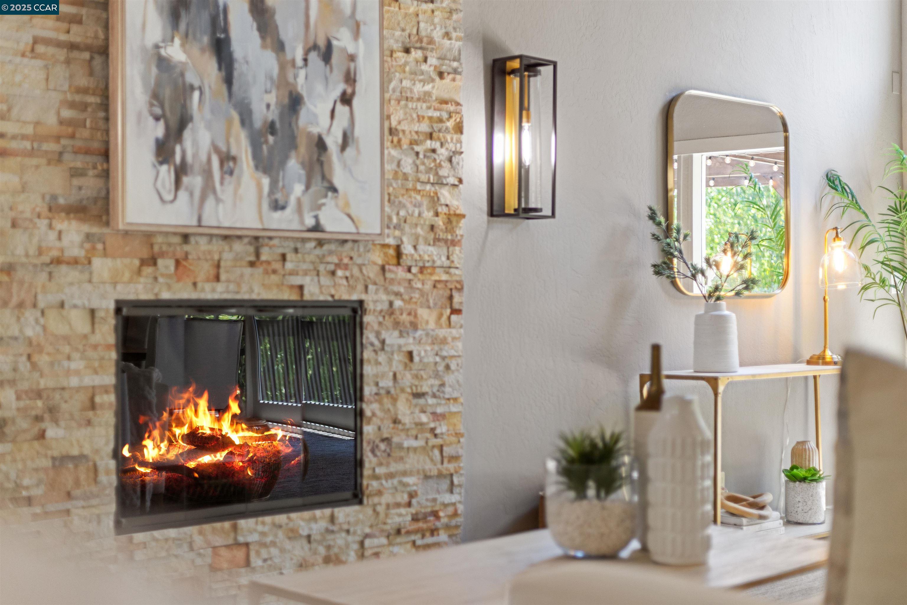 Detail Gallery Image 5 of 36 For 901 Carol Ln, Lafayette,  CA 94549 - 6 Beds | 3 Baths