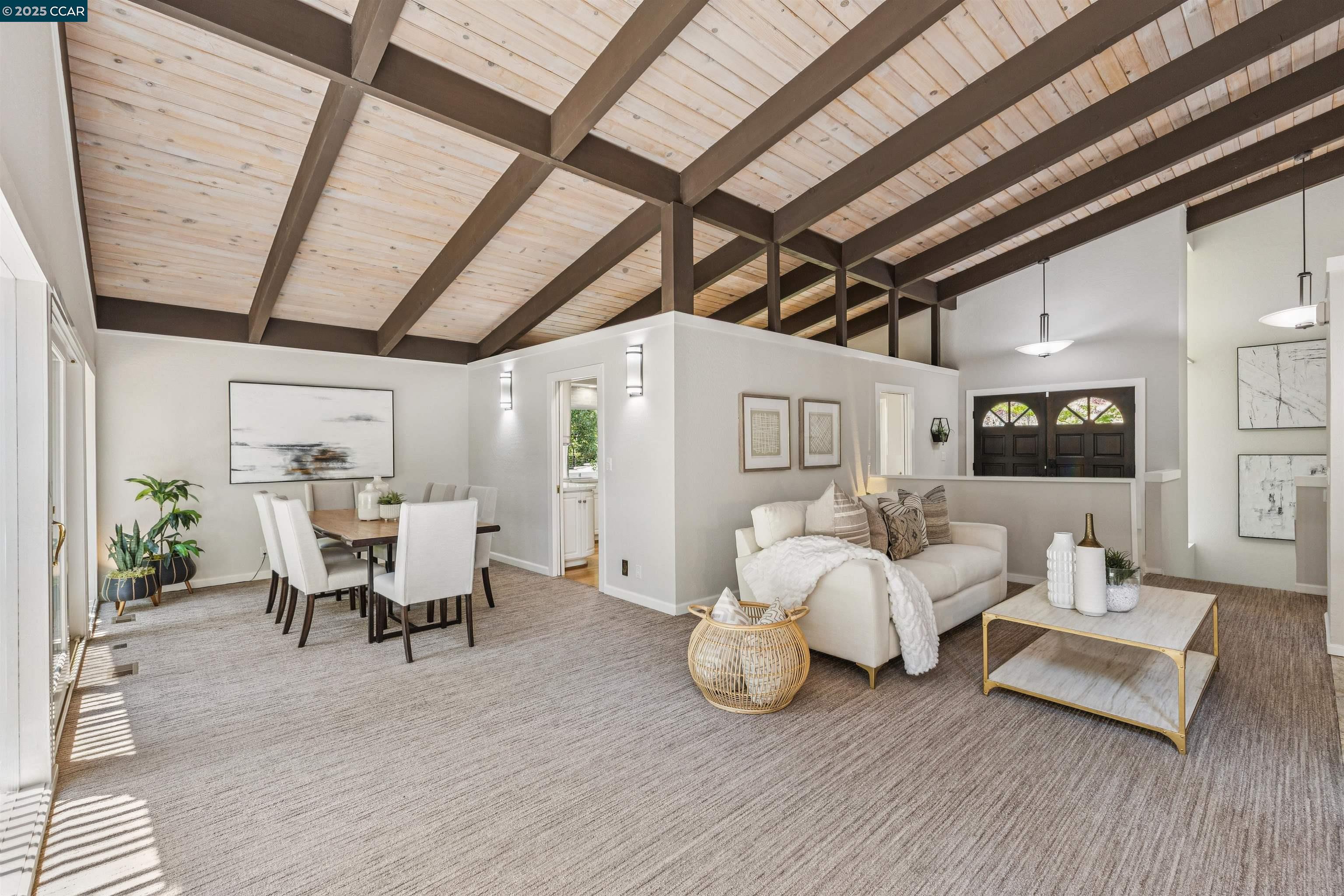 Detail Gallery Image 7 of 36 For 901 Carol Ln, Lafayette,  CA 94549 - 6 Beds | 3 Baths
