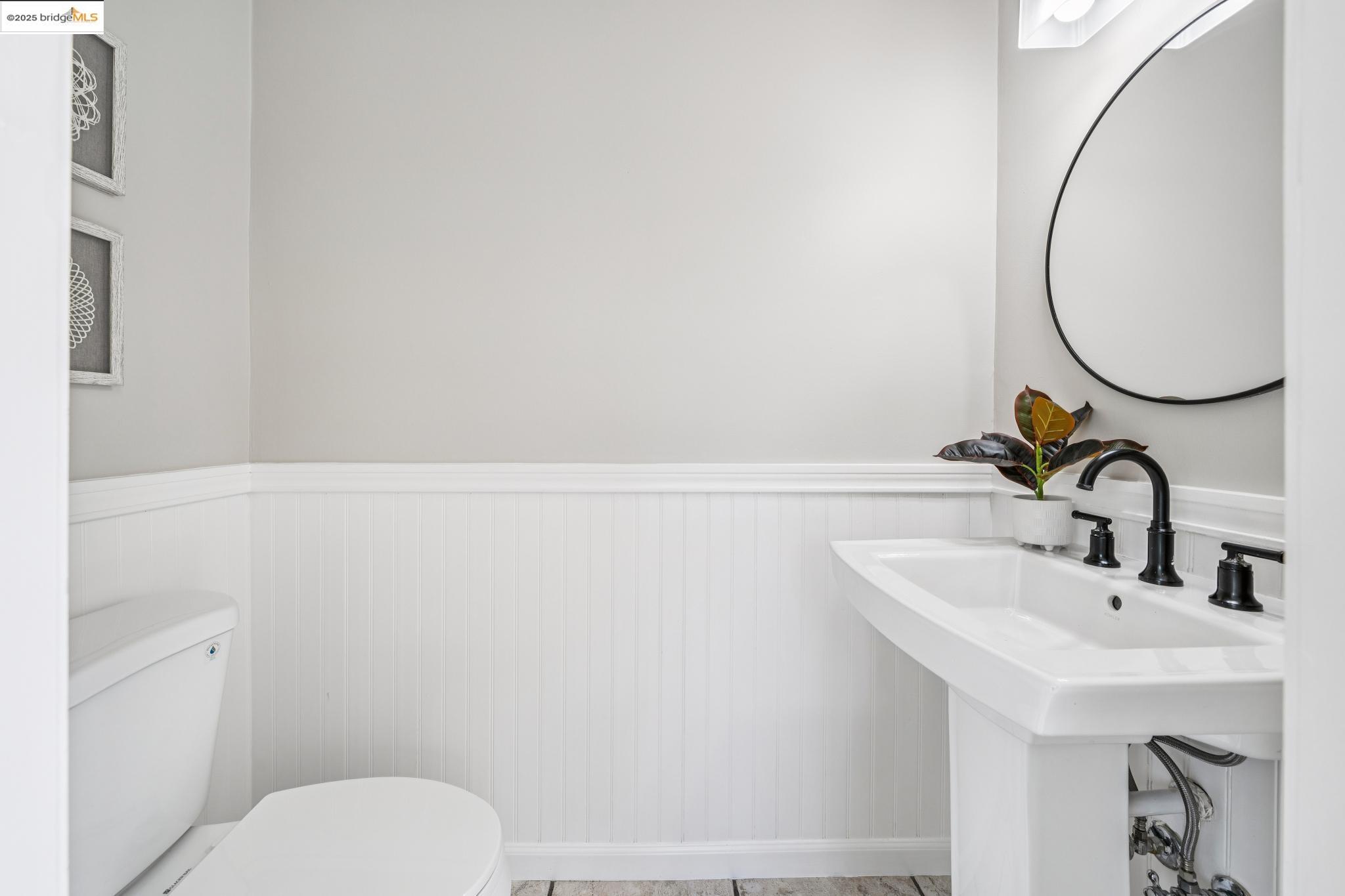 Detail Gallery Image 27 of 60 For 550 Mclaughlin St, Richmond,  CA 94805 - 2 Beds | 1/1 Baths
