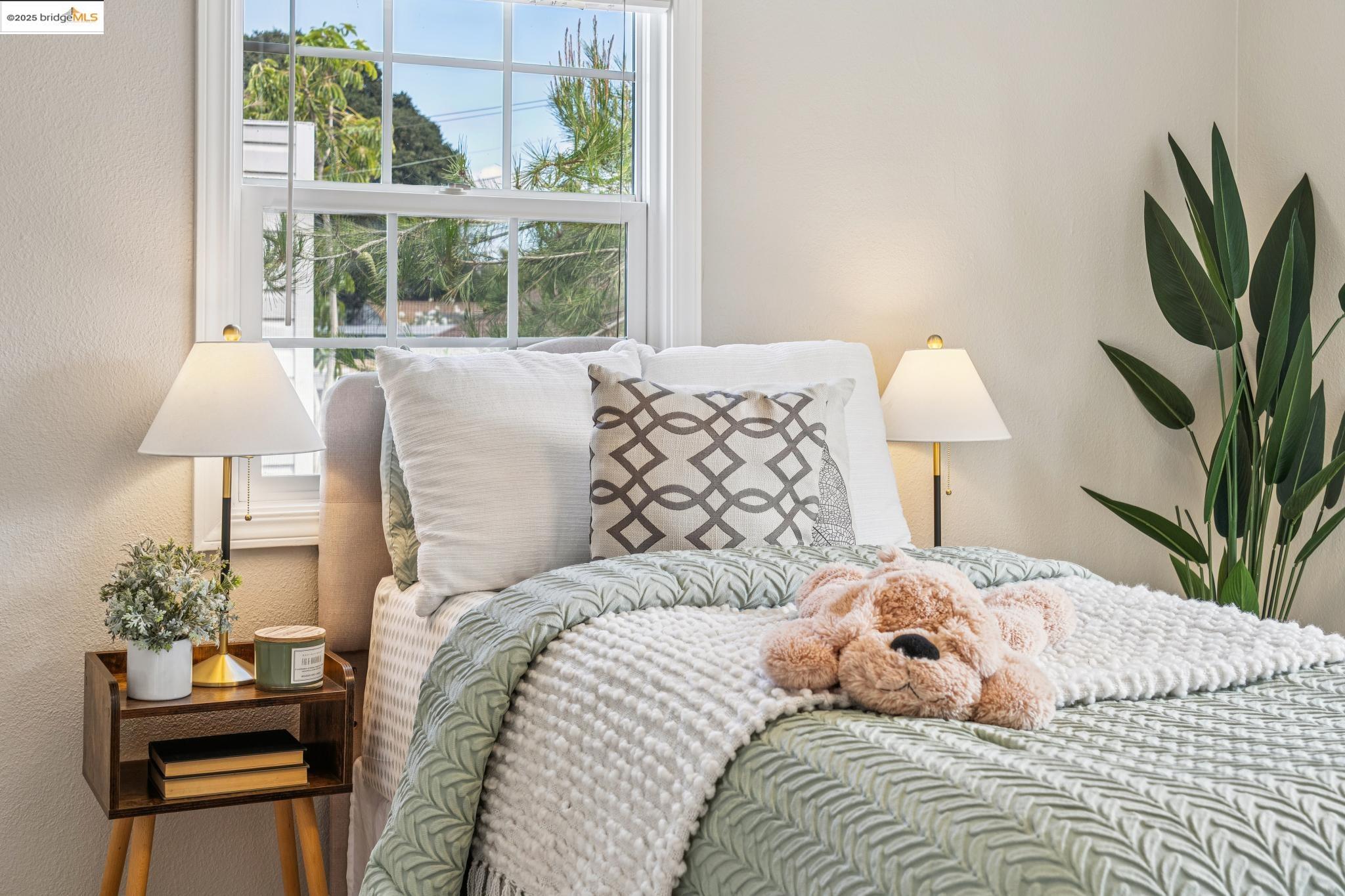 Detail Gallery Image 33 of 60 For 550 Mclaughlin St, Richmond,  CA 94805 - 2 Beds | 1/1 Baths