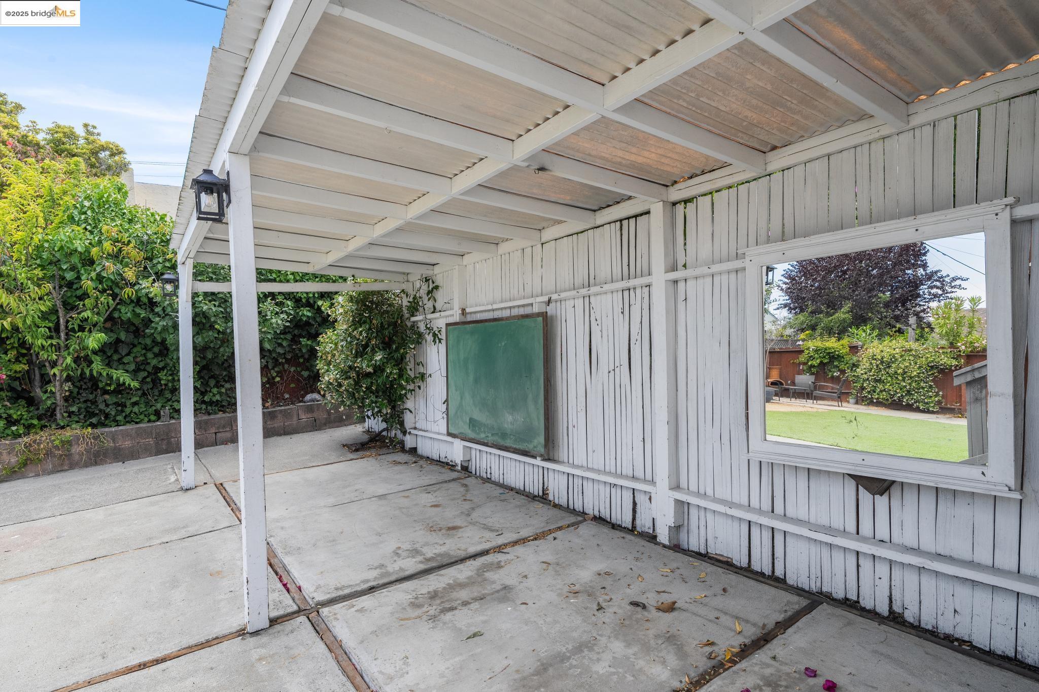 Detail Gallery Image 50 of 60 For 550 Mclaughlin St, Richmond,  CA 94805 - 2 Beds | 1/1 Baths